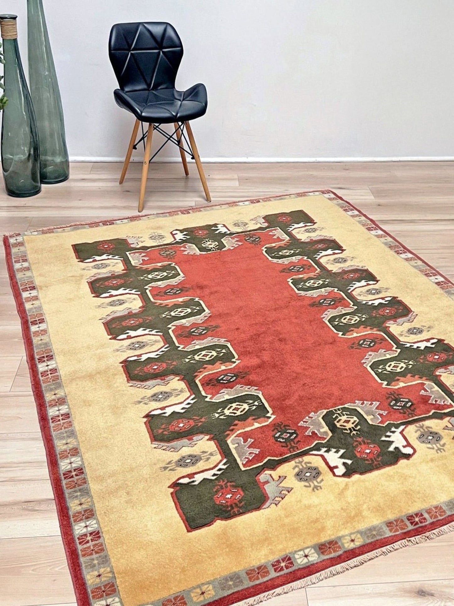 Decorative rug with geometric pattern on beige background. 6x7 Beige Terracotta red Konya Turkish Soft Rug. Vintage Rug Shop San Francisco Bay Area. 