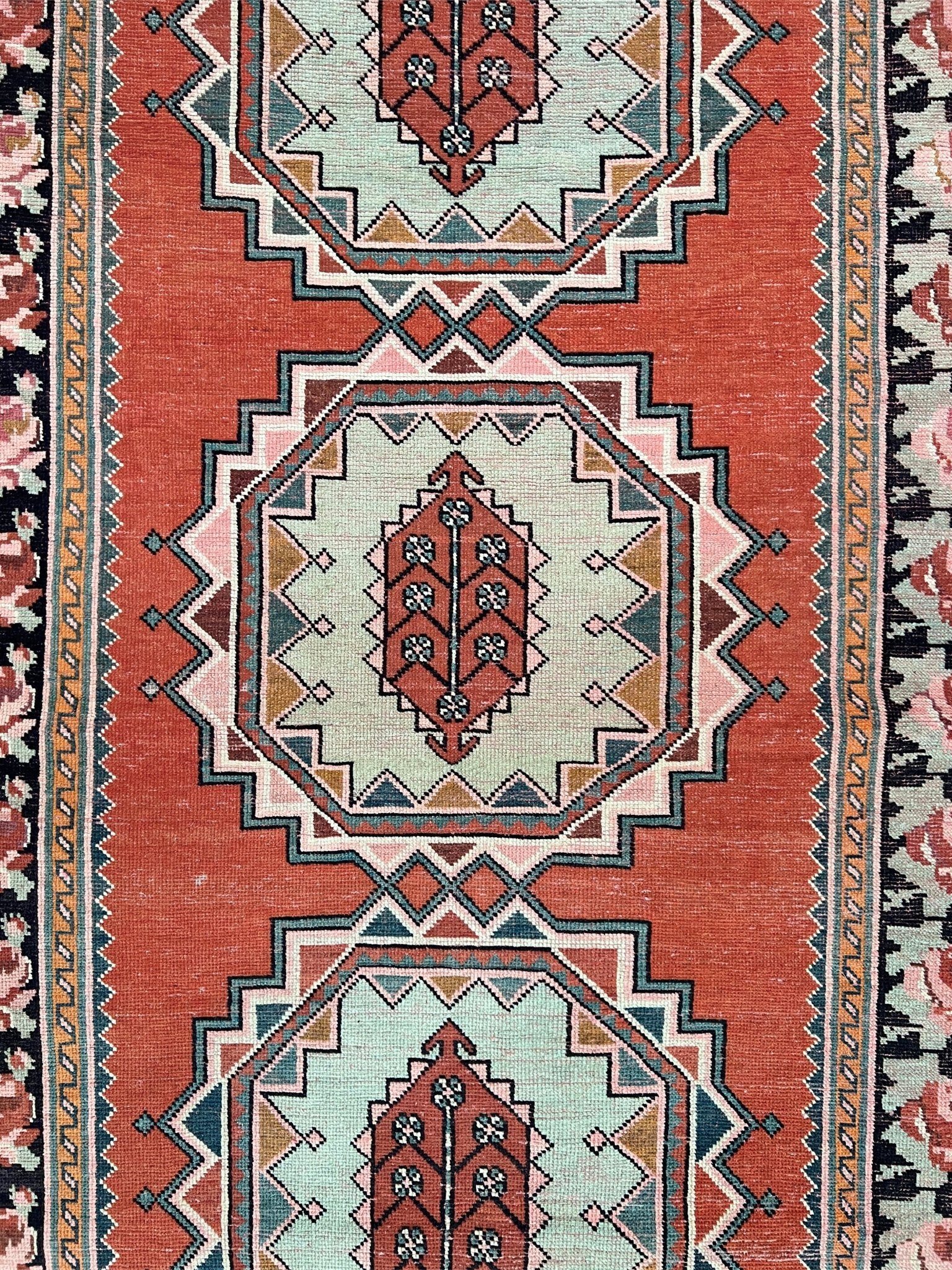 4x10 derbend karabagh caucasian handmade vintage rug shop San Francisco Bay Area. Wide runner handmade wool rug. Buy rug online