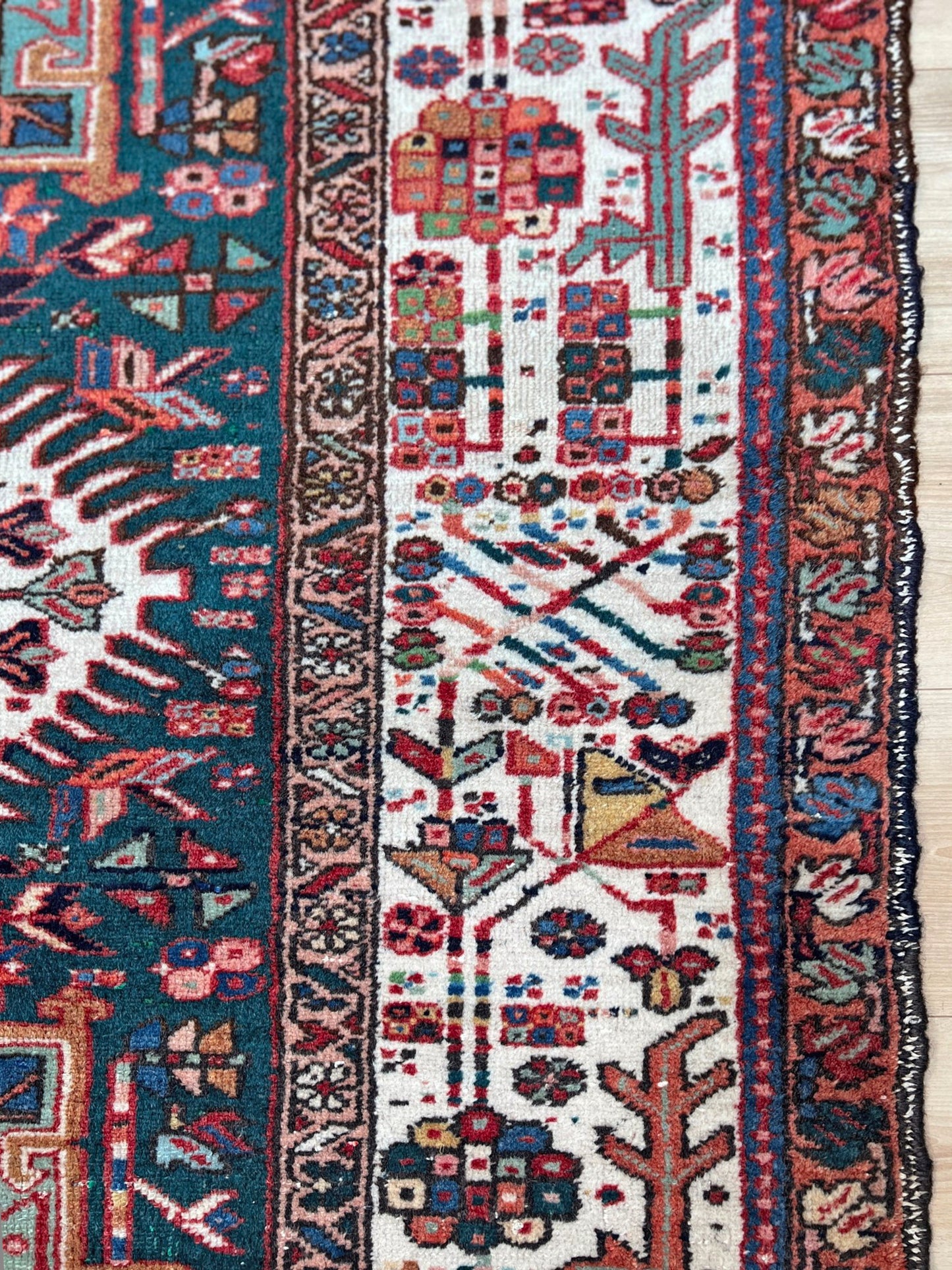 7x9  karadja heriz vintage persian aera rug for living room bedroom dining. Handmade wool Oriental rug shop san francisco bay area. Buy handmade wool vintage rug online