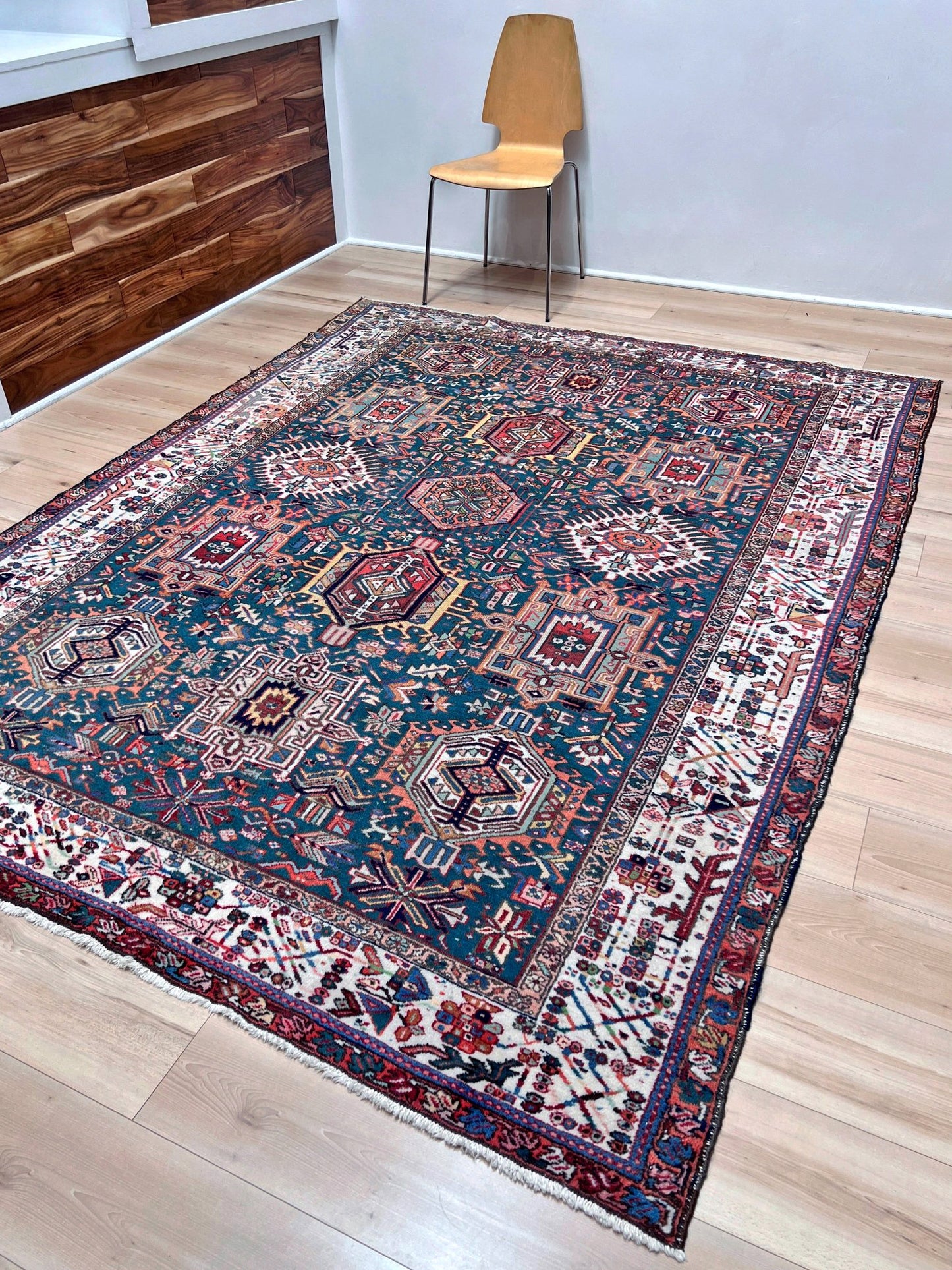 7x9  karadja heriz vintage persian aera rug for living room bedroom dining. Handmade wool Oriental rug shop san francisco bay area. Buy handmade wool vintage rug online