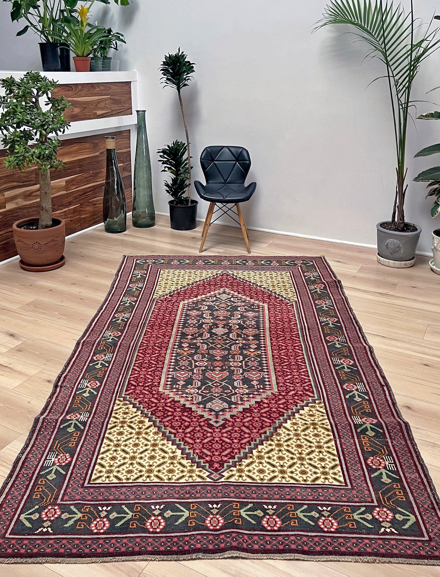 5x8 Senneh handmade Persian Rug Wide Runner. Oriental rug shop san francisco bay area. Buy wool carpet oriental rug online