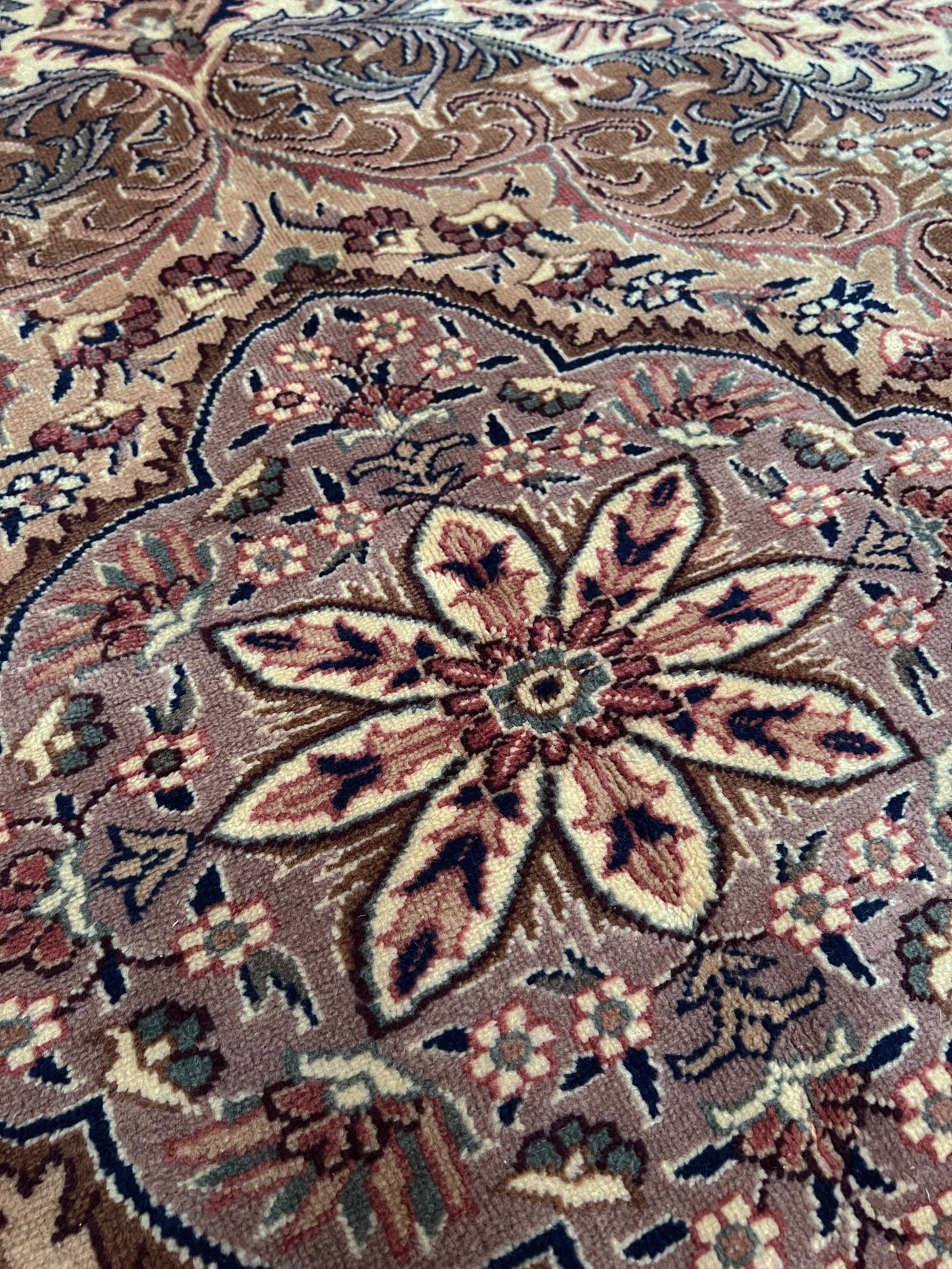 Kayseri • Turkish Area Rug (6'7"x9'9")