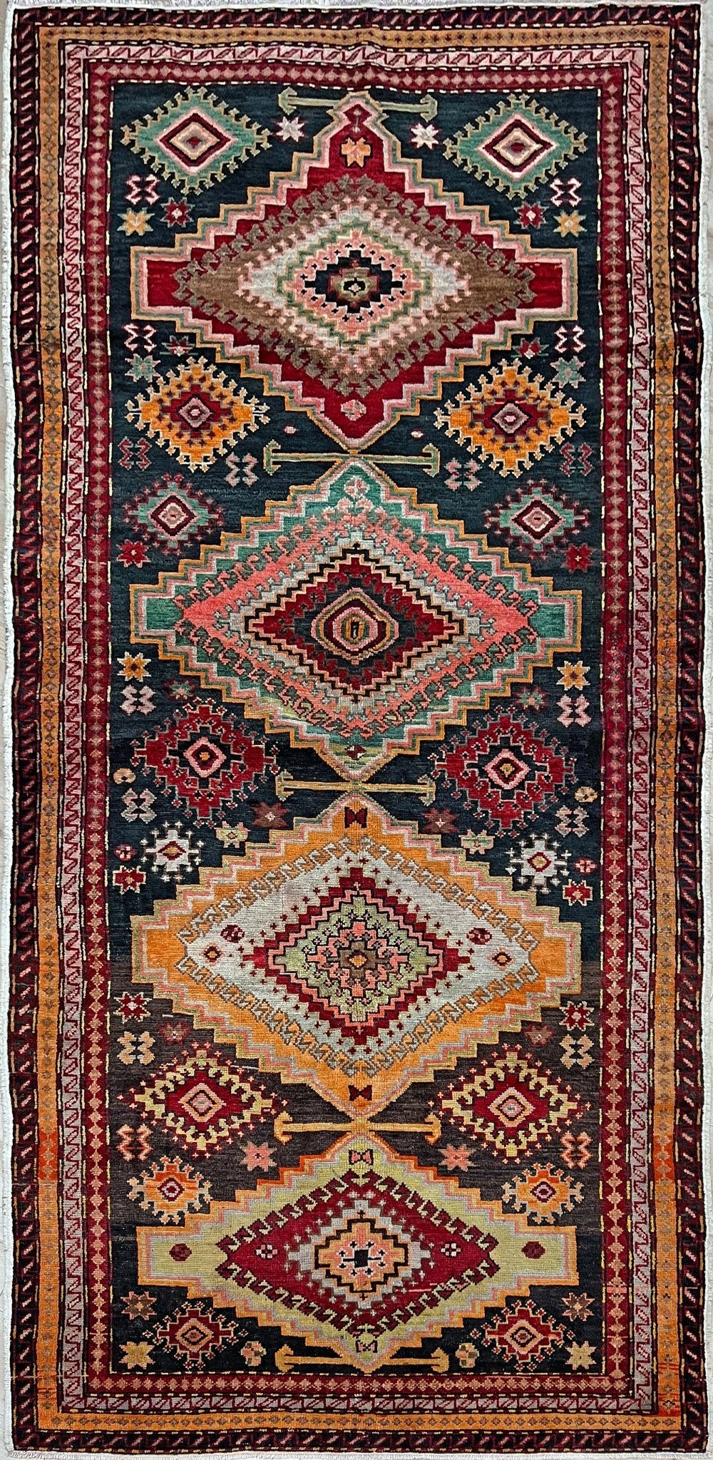 4x10 Kuba caucasian handmade wool vintage wide runner rug. Buy oriental rug shop san francisco bay area. Buy rug online free shipping.