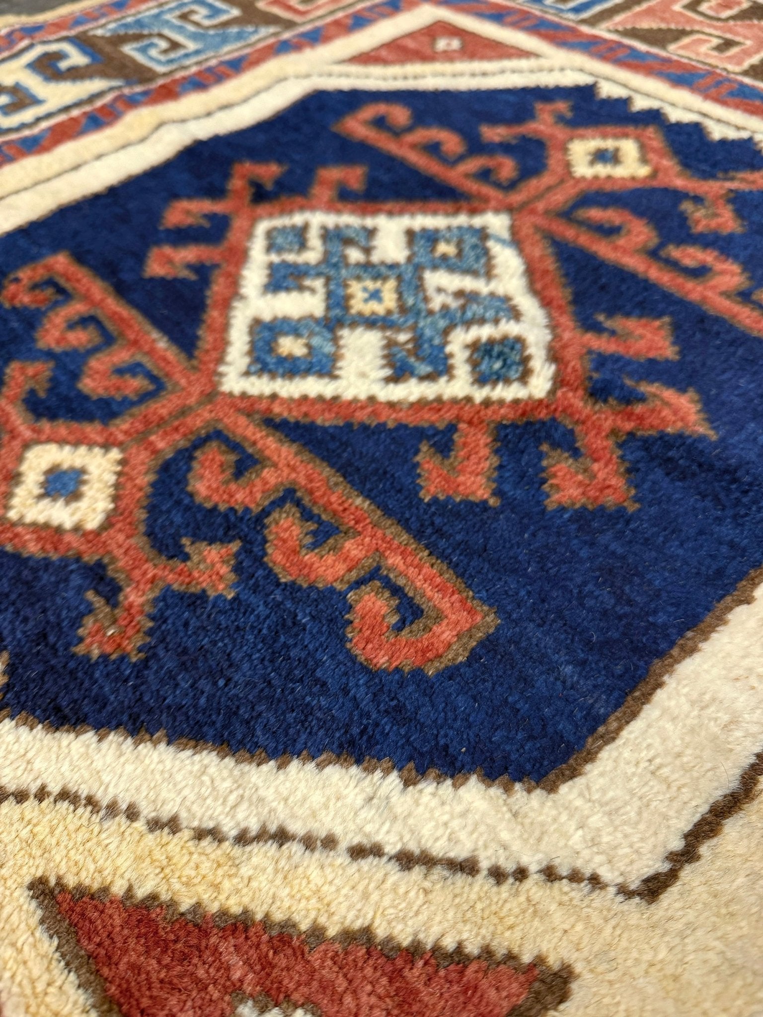 3x3 Square Turkish handmade wool mini geometric rug with beige, navy colors. Wool hand knotted scatter rug shop san francisco bay area.