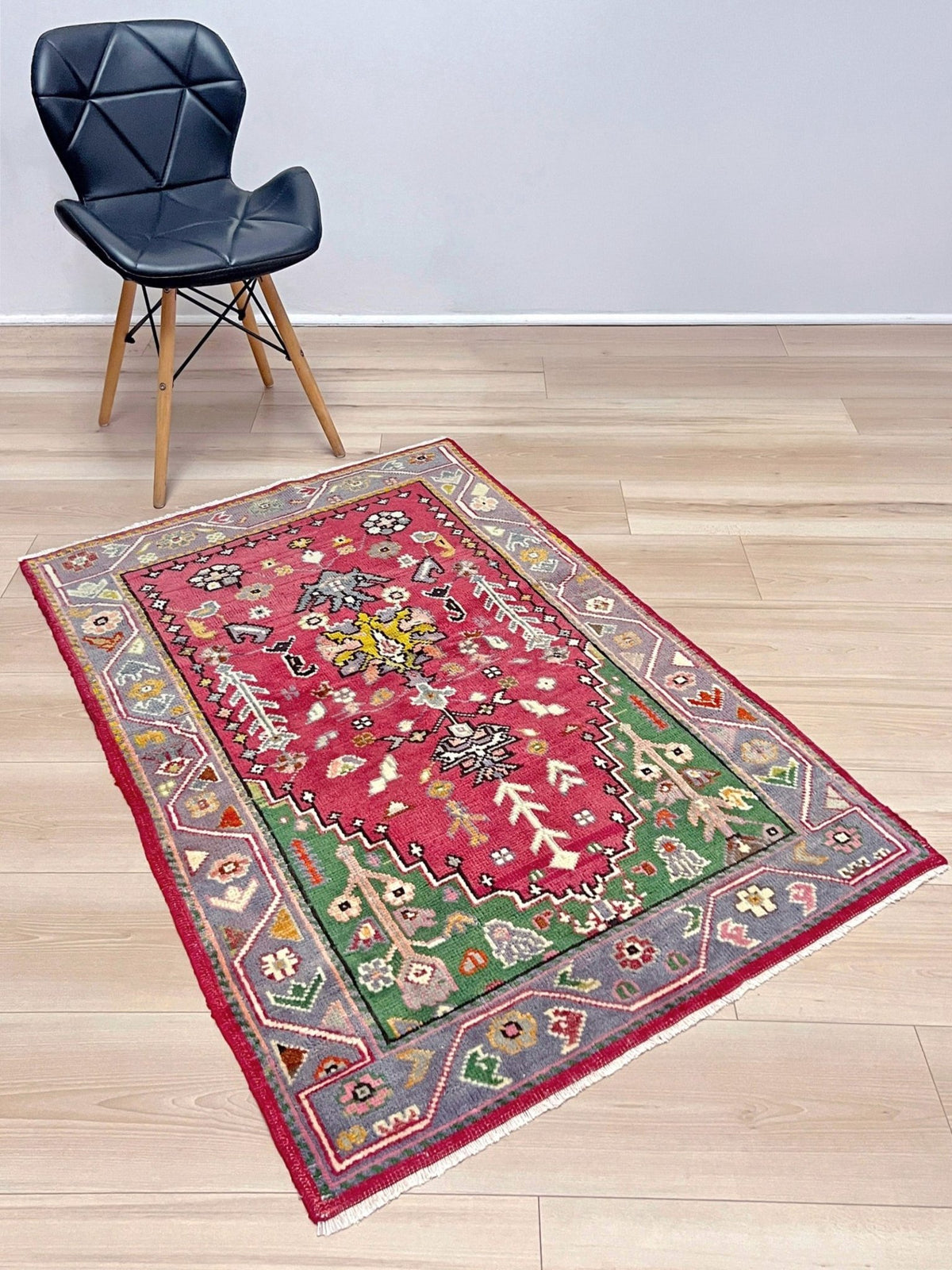 Vintage Turkish Maden mini rug with  handmade wool 3×4 mini carpet.