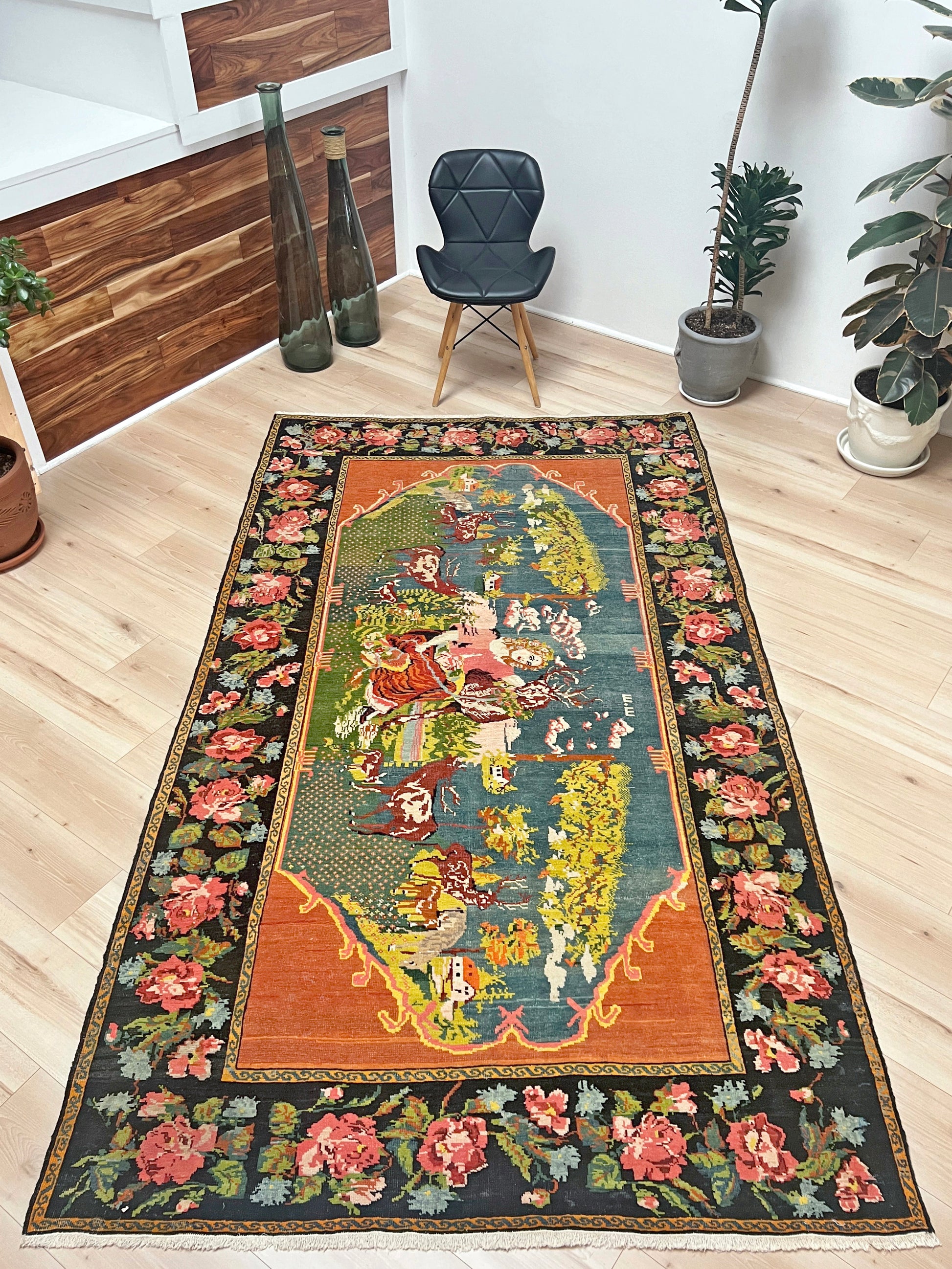 6x9 Karabagh Vintage pictorial Armenian Scatter Rug for Living Room, Dining, Bedroom. Wall hanging Handmade Carpet Rug shop Palo Alto San Francisco Bay Area. 