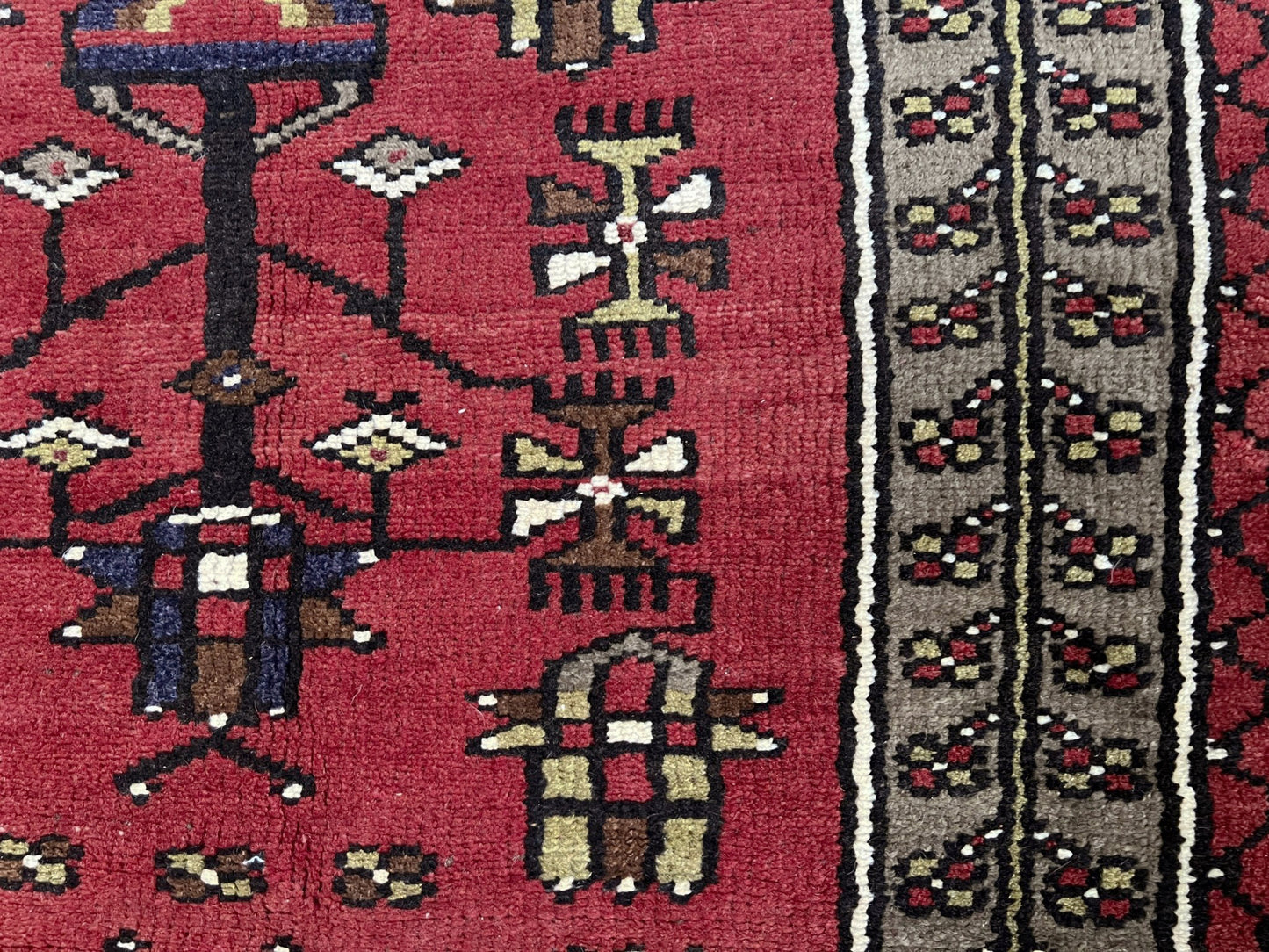 Konya vintage wool turkish rug shop san francisco bay area. Oriental rug store palo alto, berkeley. 5x7 Scatter handmade rug