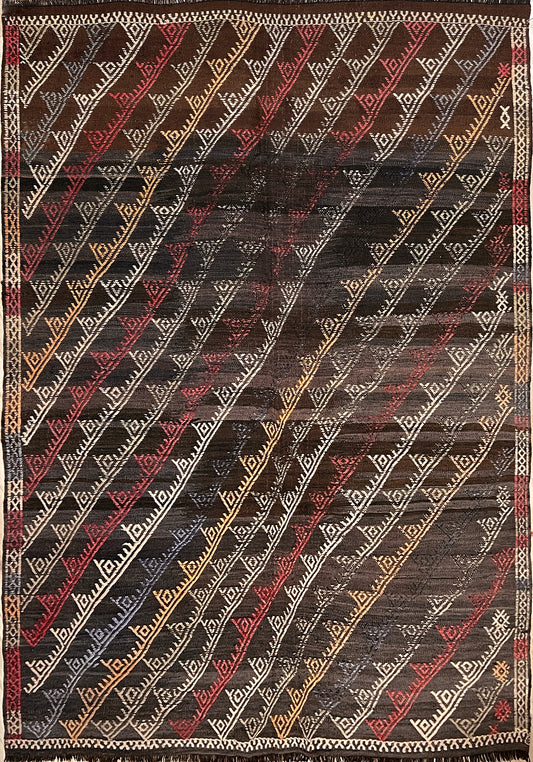 6x8 Vibrant kilim rug in living room setting. Distressed vintage turkish kilim rug shop. Flatweave rug Handmade rug shop SF bay area. Oriental rug shop palo alro. 