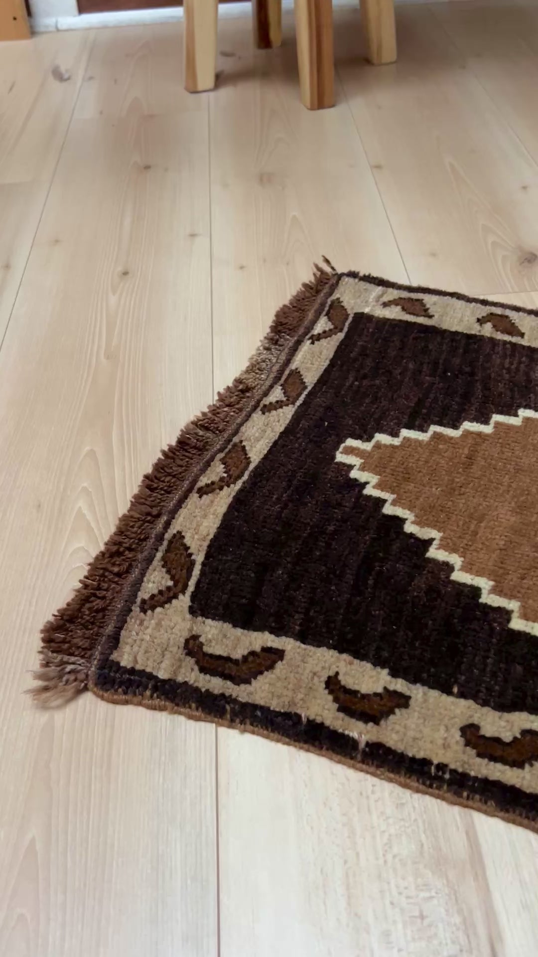 2x4 Vintage turkish wool mini rug for entry, kitchen, bathroom, under the desk. Handmade small skinny carpet rug from the best rug shop san francisco bay area. Free shipping to US and Canada.