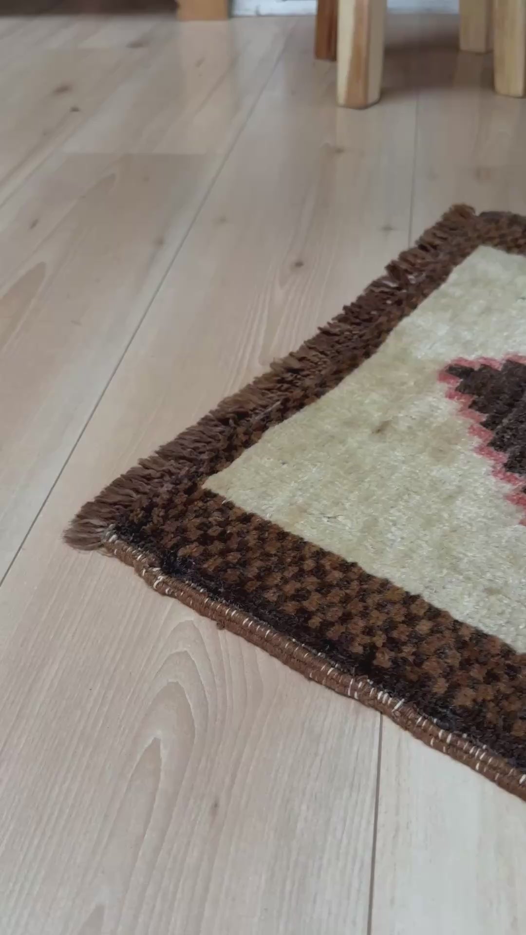 Brown Beige 2x3 handmade small wool rug for bathroom bedroom kitchen under the desk. Turkish rug shop san francisco bay area. Free shipping.