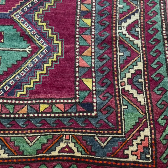 Kazak Caucasian Rug. Rug for living room, dining, bedroom. Tribal Rug Shop San Francisco Bay Area. Buy handmade wool rug online free shipping USA and Canada.