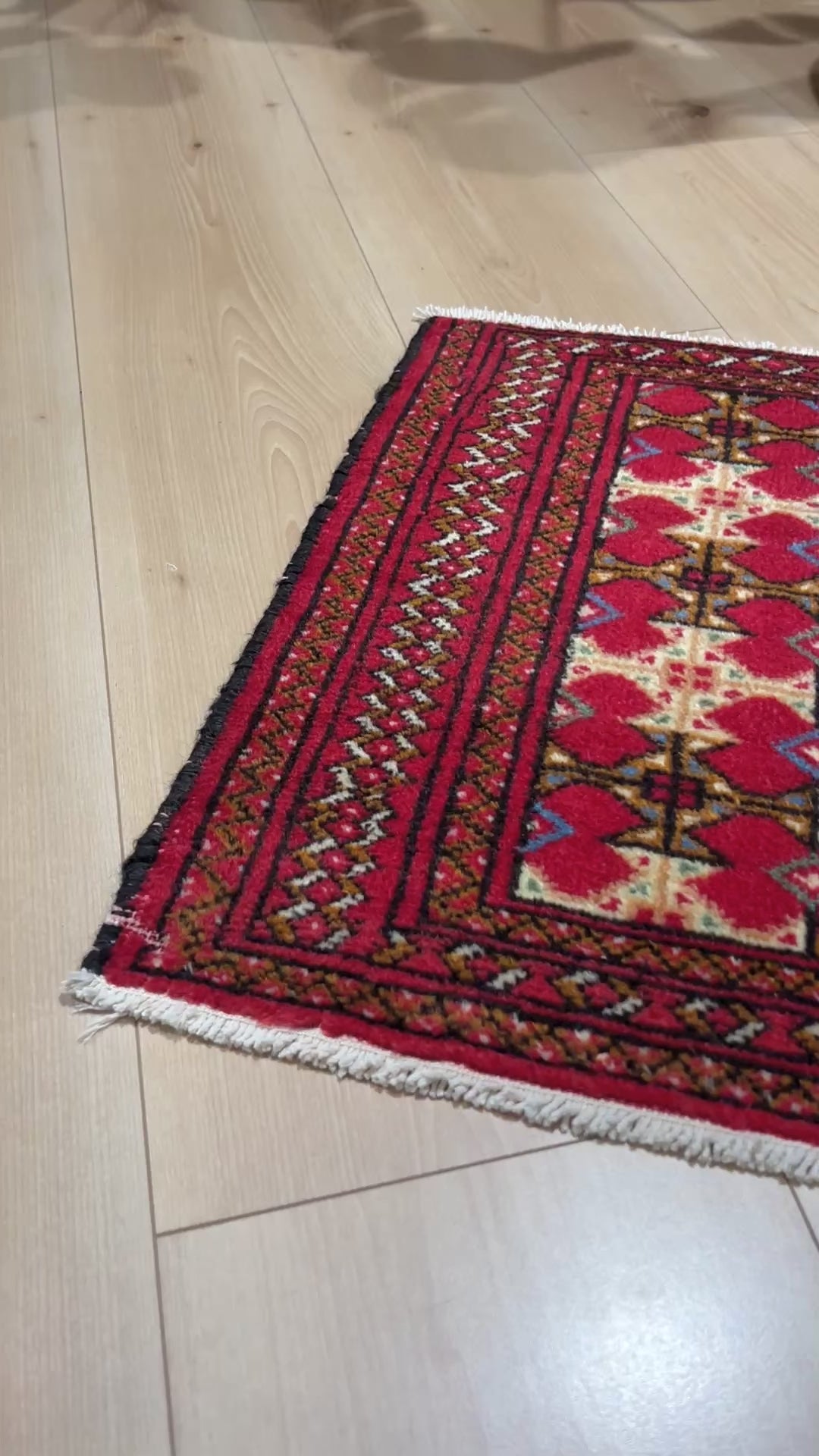 2x3 Red handmade wool vintage turkish rug for under the desk, bathroom kitchen bedroom study entry. Wool carpet from the best rug shop in san francisco bay area. Affordable sal price and free shipping.