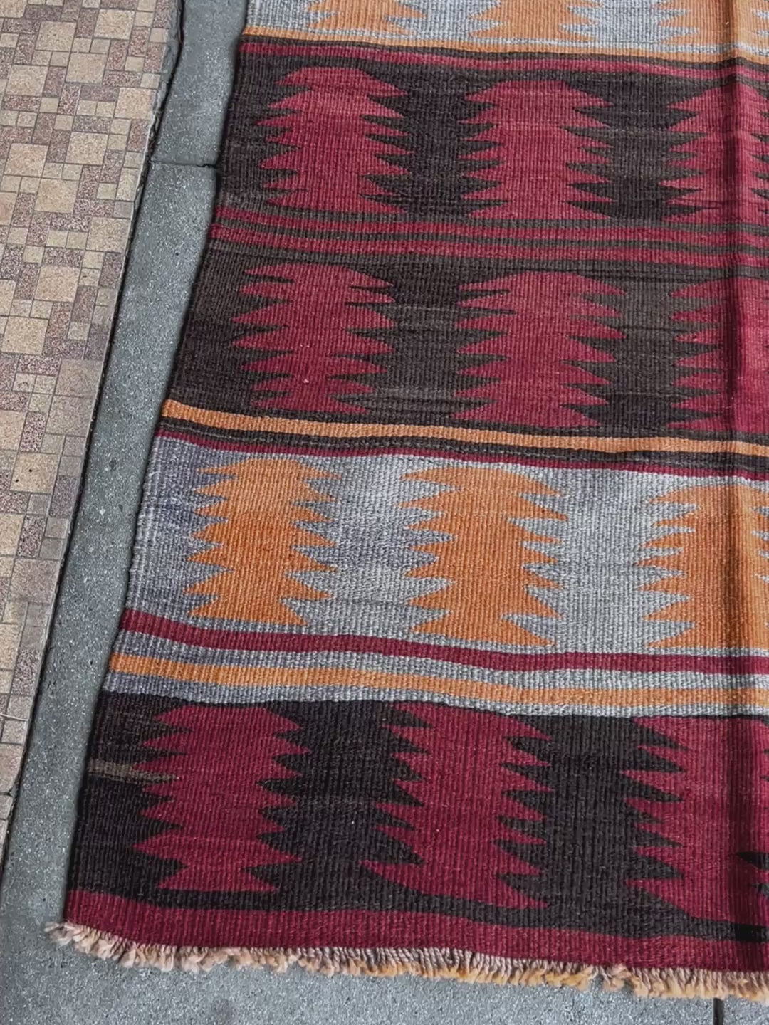 4x6 Vintage striped handmade turkish kilim rug shop. Wool Flatweave rug nursery kitchen bedroom