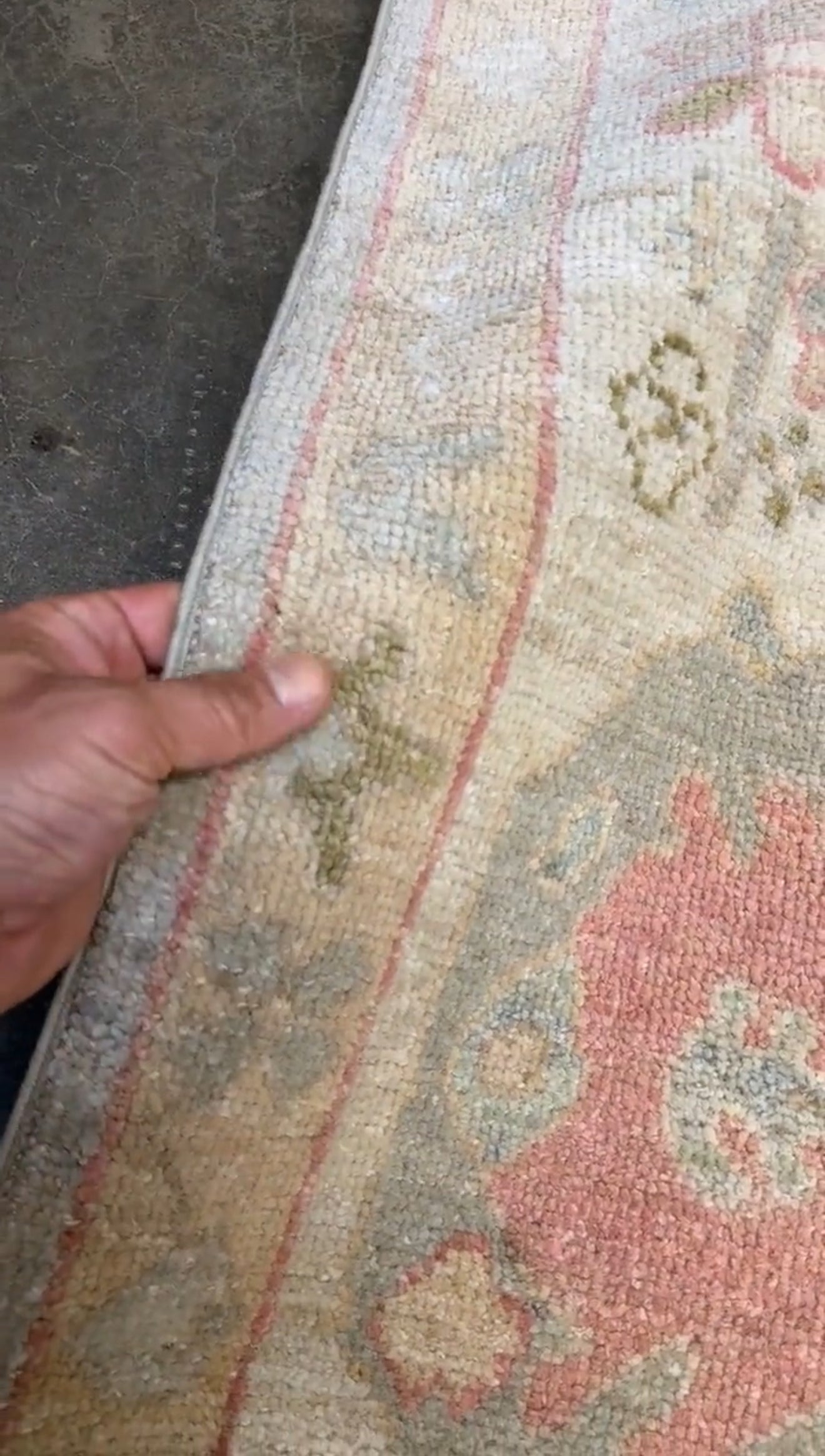 8x10 handmade Turkish Oushak rug with muted silver-gray and blush palette, transitional design perfect for living room, bedroom, or dining room décor. Available at Indigo Rugs, Burlingame – best rug shop in the SF Bay Area. Free shipping.