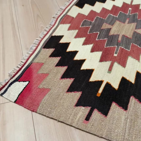 3x5 Navajo style turkish kilim wool rug for bedroom nursery kitchen entry tribal flatweave rug  shop san francisco bay area. Handmade wool flatweave rug.