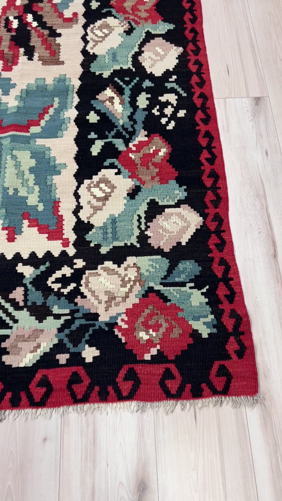 Bessarabian XLarge Kilim Rug. Eastern European Kilim Rug Shop San Mateo CA. Buy Oriental rugs Palo Alto, Berkeley, San Francisco Bay area. buy rıgs online free shipping US and Canada.