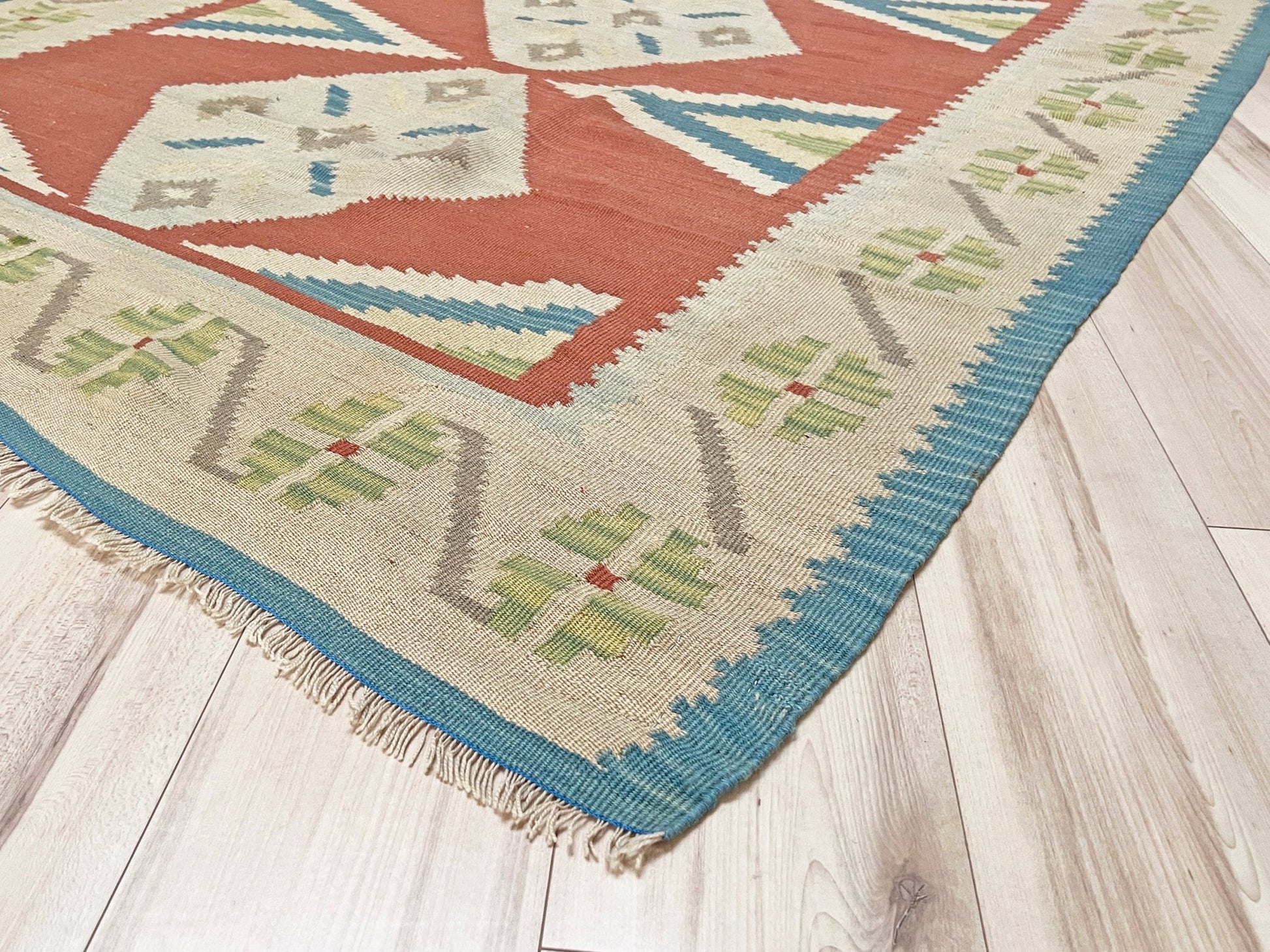 6X8 Turkish kilim rug shop san francisco bay area. Flatweave wool handmade rug for living room bedroom nursery kitchen dining. Buy turkish kilim online free shipping