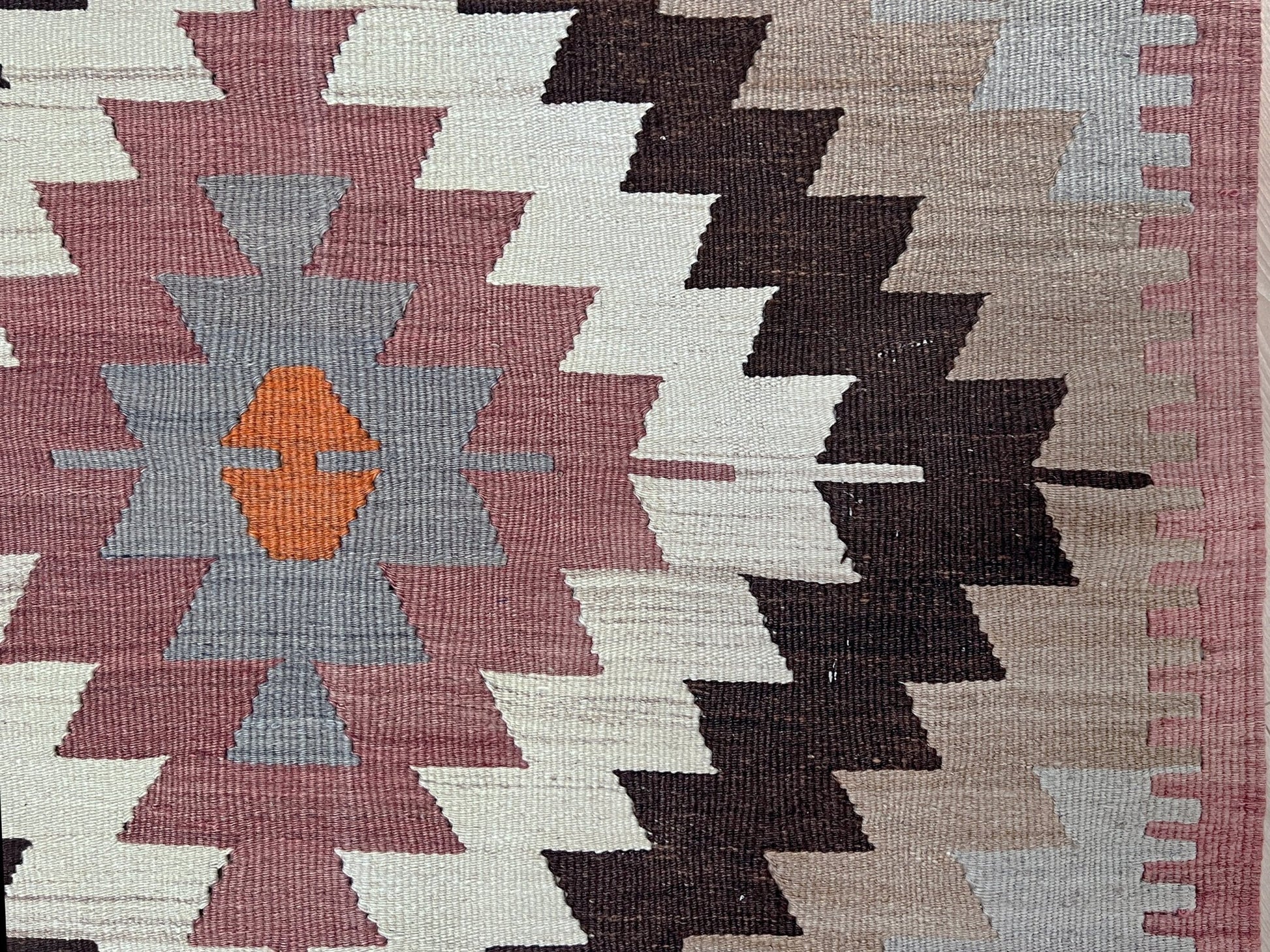 Navajo style turkish kilim rug shop san francisco bay area. Handmade wool flatweave rug