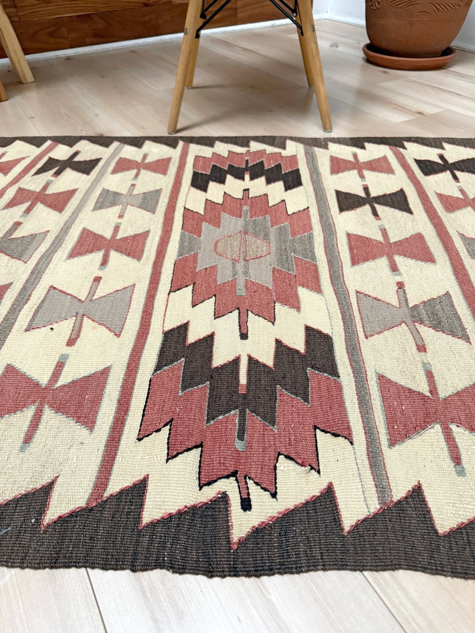 Vintage Mut kilim rug 3x5 with Navajo-style geometric medallions — handwoven Turkish wool flatweave, available at Indigo Rugs, the best rug shop in San Francisco Bay Area, Burlingame CA.