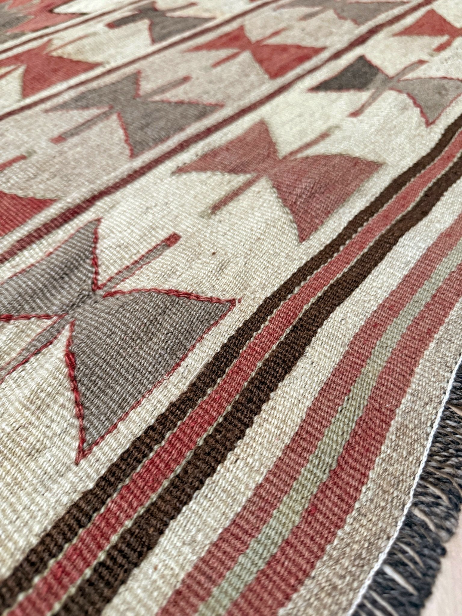 Vintage Mut kilim rug 3x4 in clay rose, warm ivory, and cocoa brown — hand-woven Turkish flatweave, 1970s, sold by Indigo Rugs in Burlingame / San Francisco Bay Area.