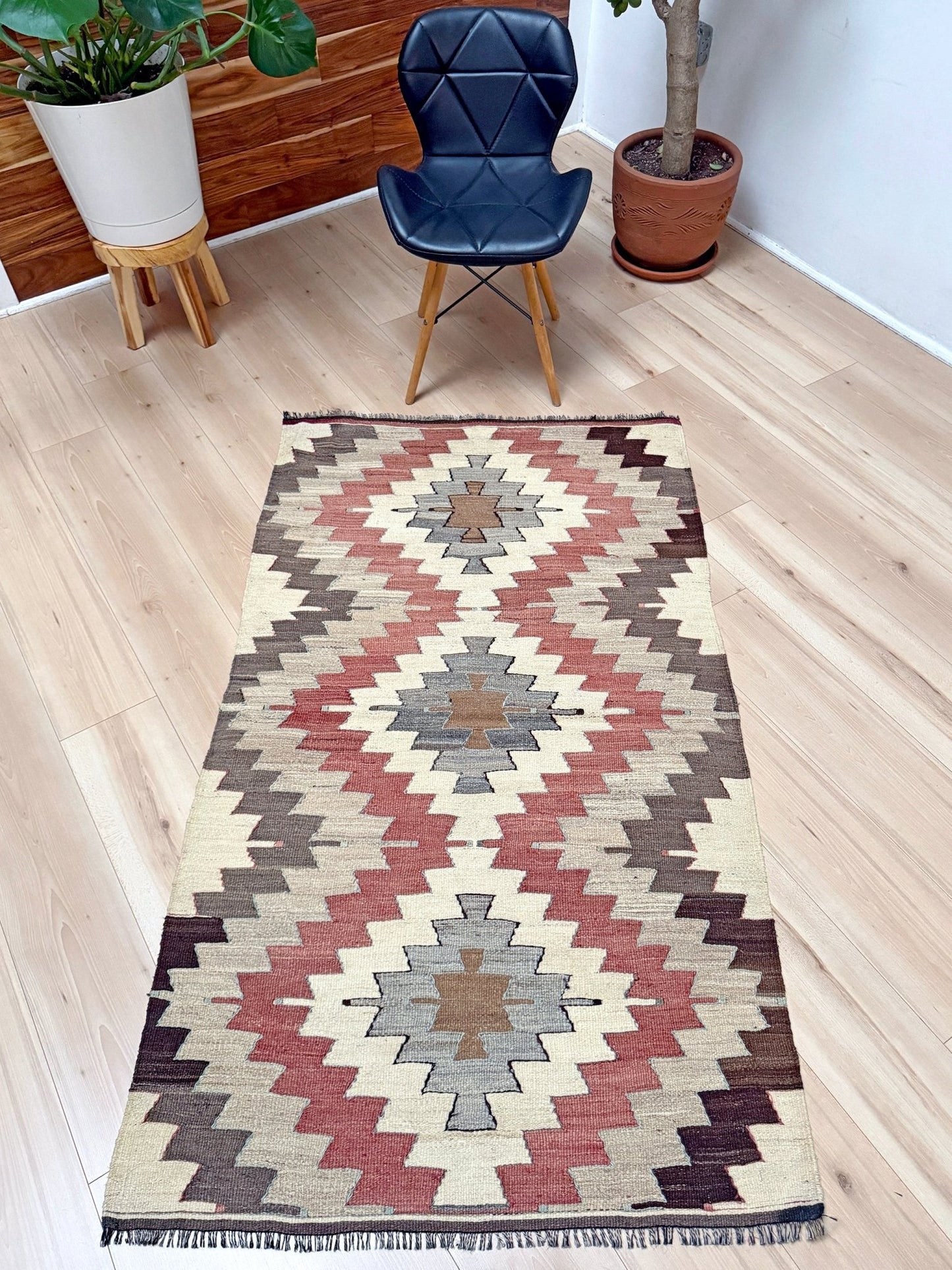 Vintage Mut kilim rug 3x6 in clay rose, ivory, and saddle brown — hand-woven Turkish flatweave, 1970s, sold by Indigo Rugs, Burlingame CA / San Francisco Bay Area.