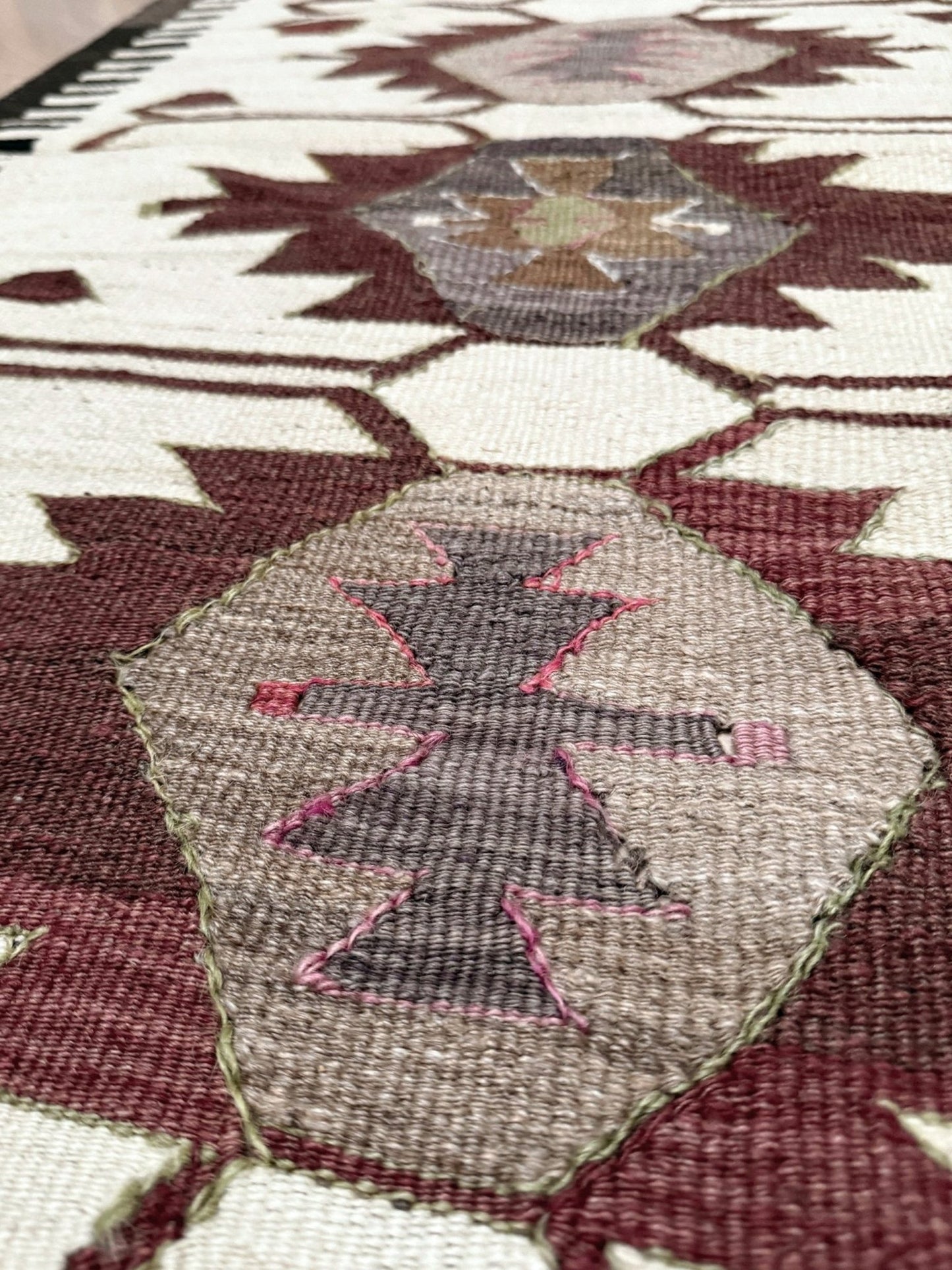 Vintage Mut kilim rug 3x5 handmade Turkish flatweave — geometric tribal design — wall hanging — best rug shop San Francisco Bay Area Burlingame CA. Handmade rug with earth color for living room, bedroom, kitchen, study.