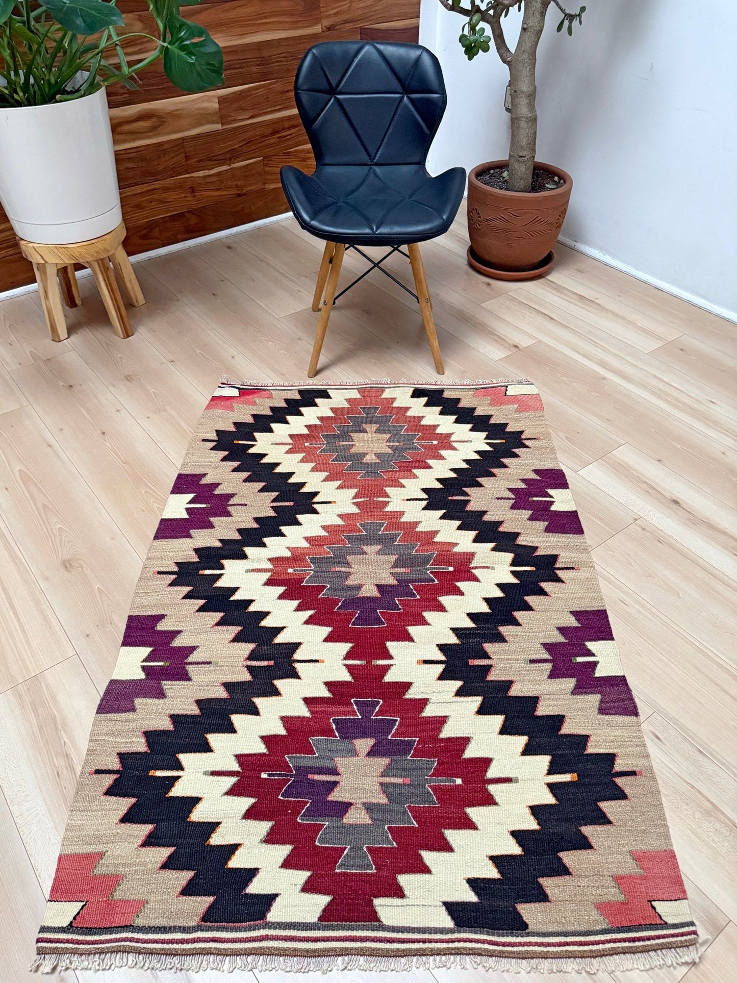 3x5 Navajo style turkish kilim wool rug for bedroom nursery kitchen entry tribal flatweave rug  shop san francisco bay area. Handmade wool flatweave rug.