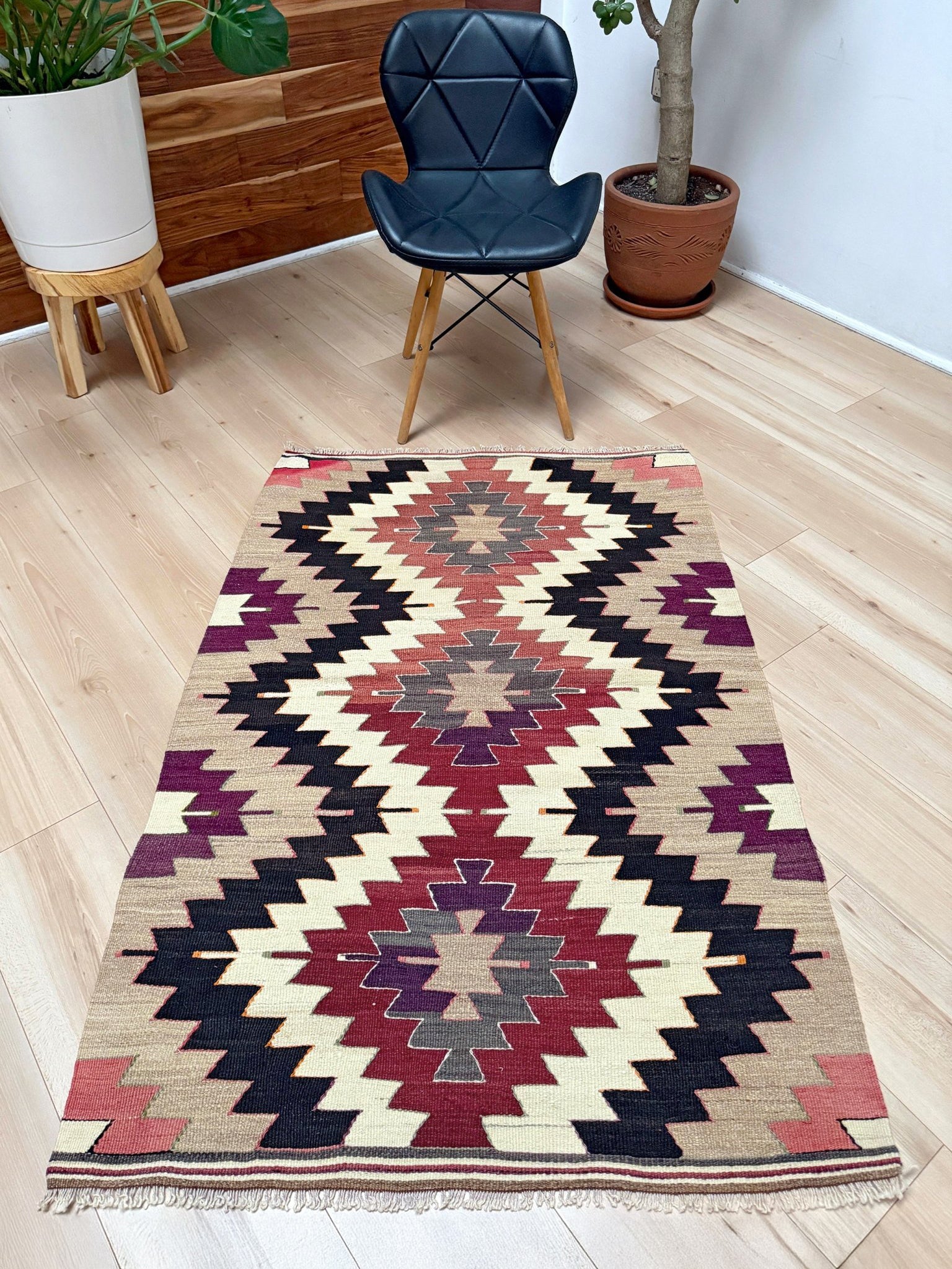 Vintage Mut kilim rug 3x5 handmade Turkish flatweave — Navajo style geometric pattern — wall hanging — best rug shop San Francisco Bay Area Burlingame CA