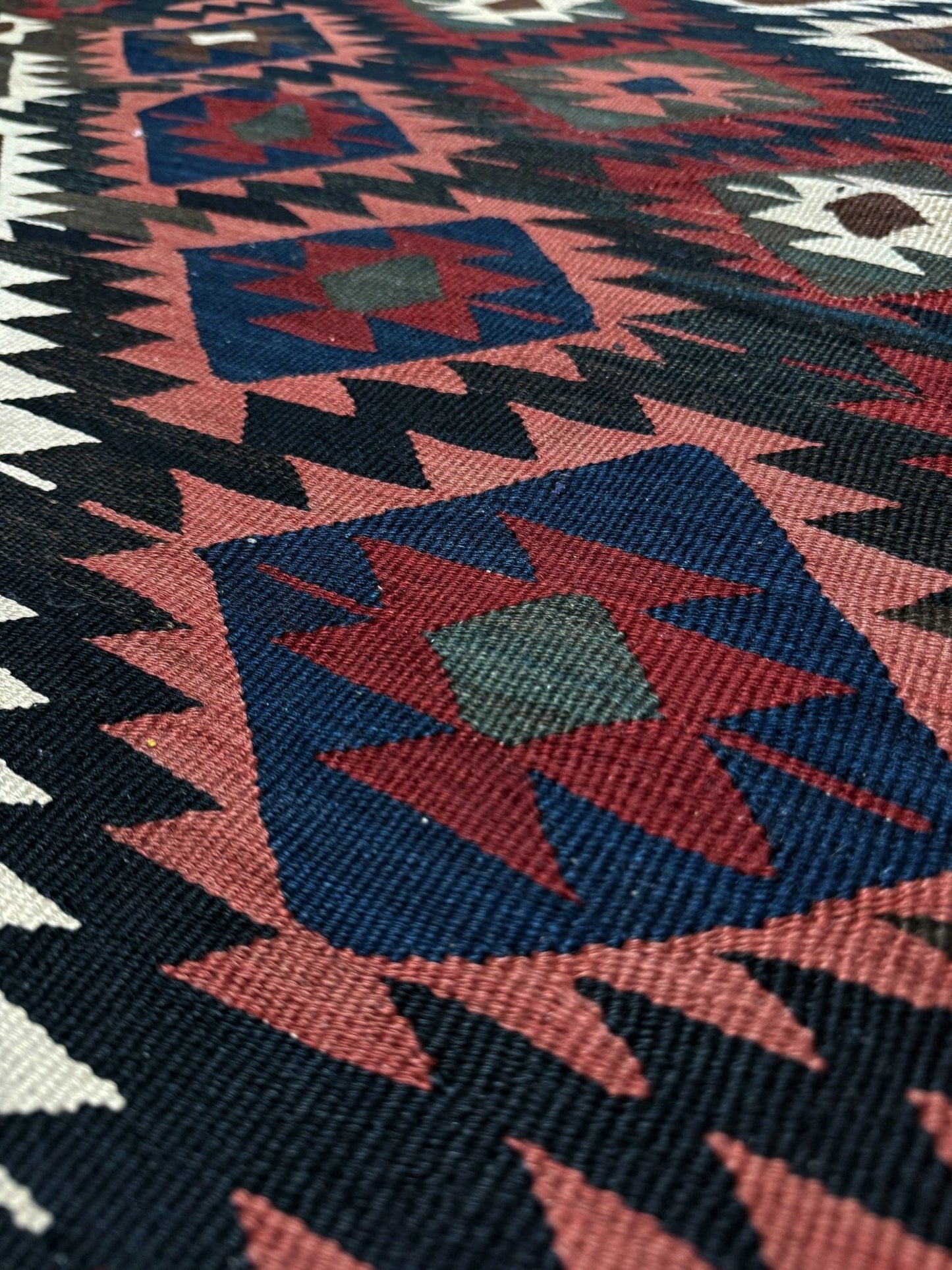 Veramin Persian Tribal Kilim • Vintage Geometric Flatweave Rug (5'10"x9'7")