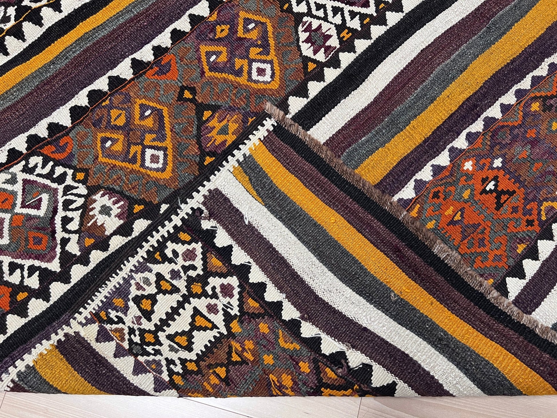 Kars handmade kurdish vintage kilim ru shop san francisco bay area. Wool tribal flatweave rug berkeley palo alto.