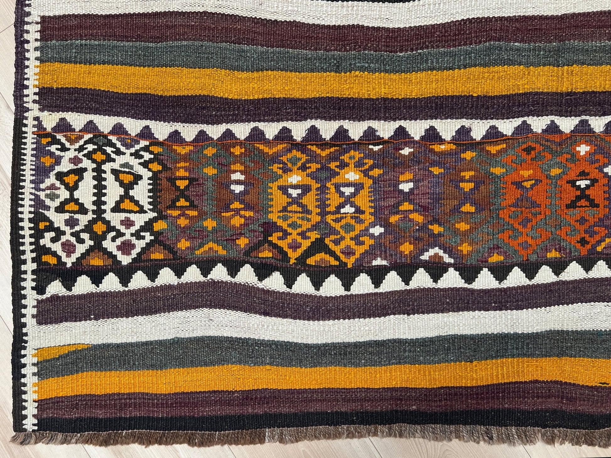 Kars handmade kurdish vintage kilim ru shop san francisco bay area. Wool tribal flatweave rug berkeley palo alto.