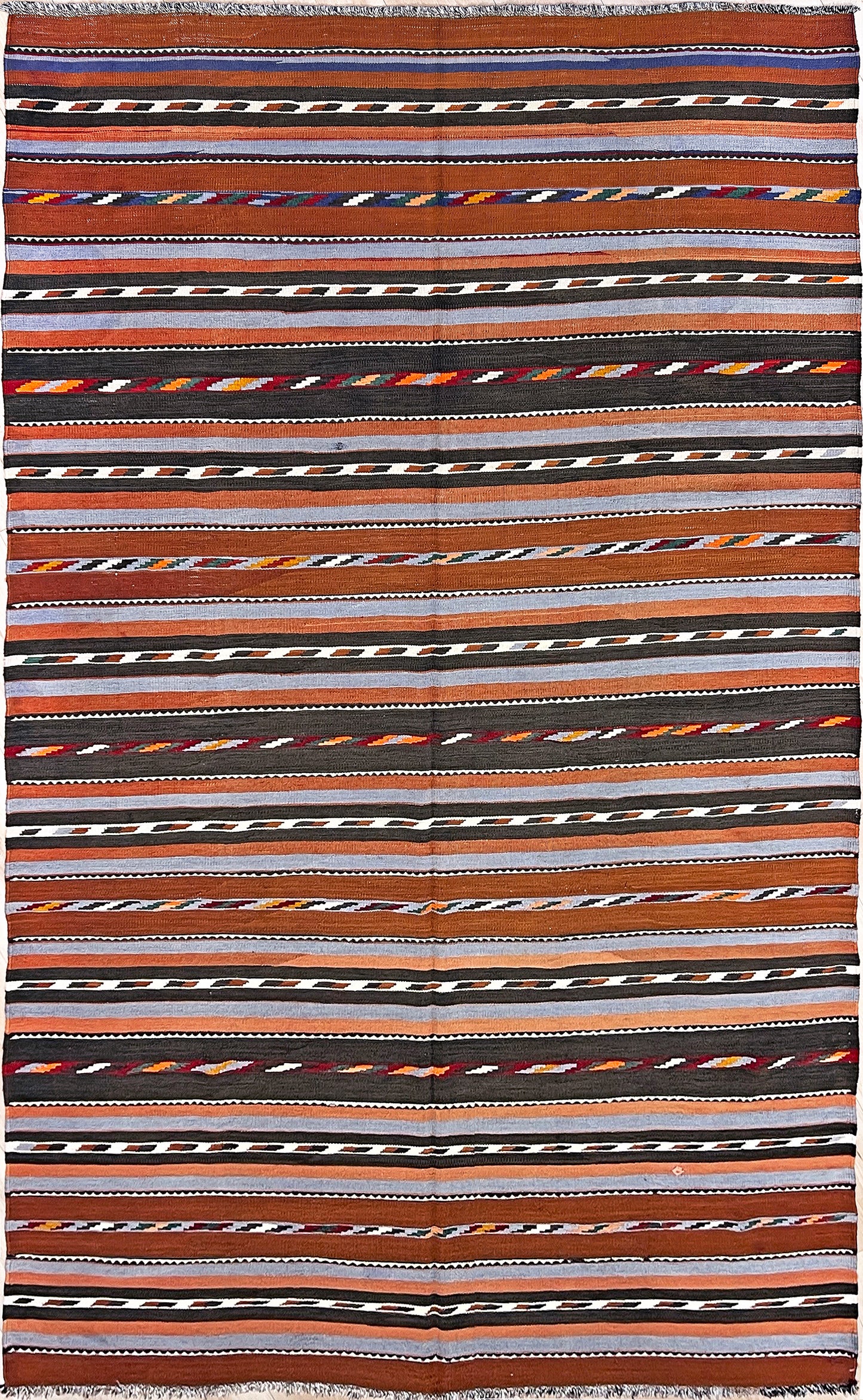 6X9 Caucasian minimalist kilim rug shop san francisco bay area. Buy online Handmade wool rug for dining, nursery, bedroom, living room.