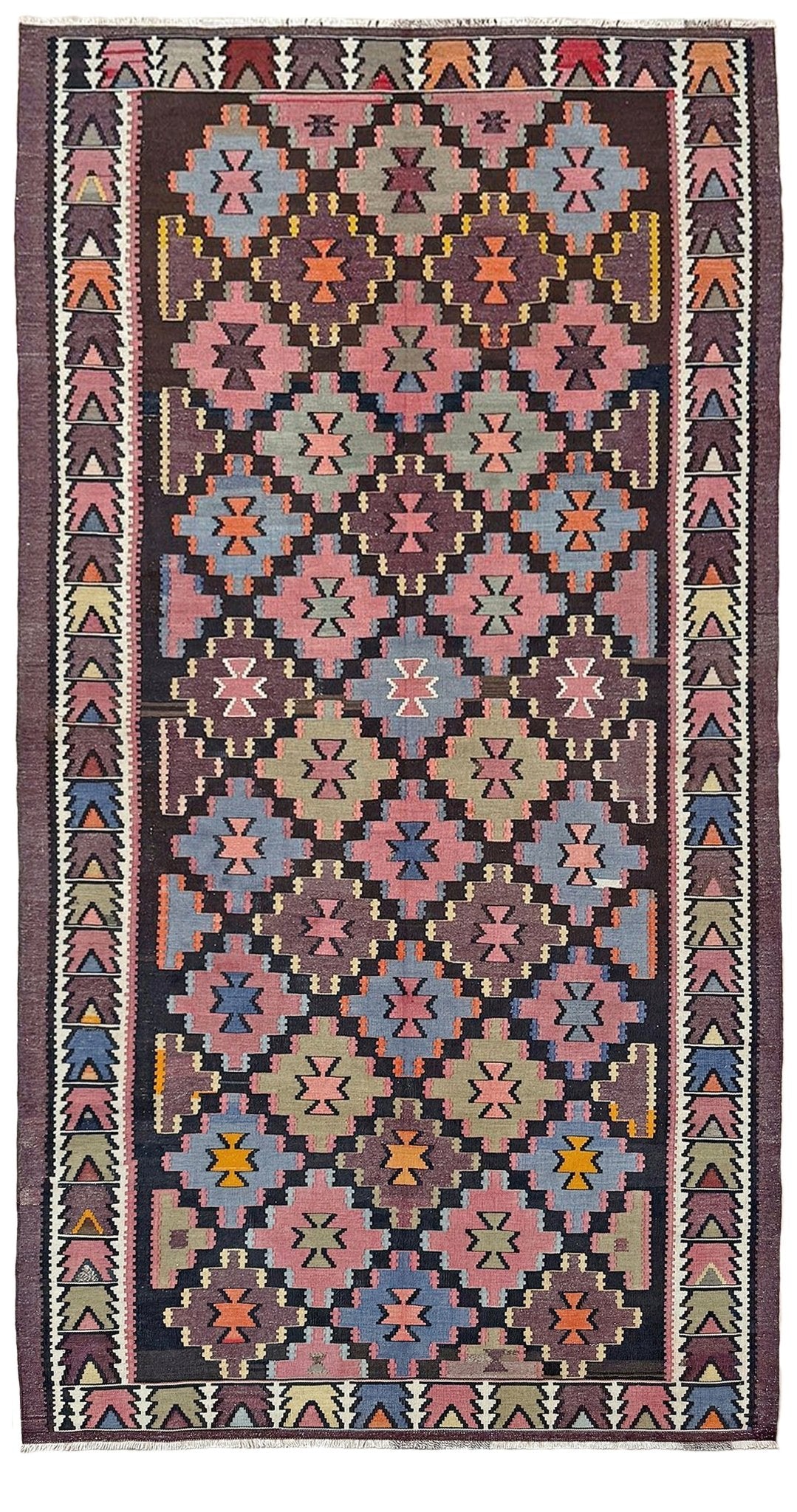 Diamond Caucasian Kilim • Handmade Vintage Flatweave Rug (4'11"x9'2")