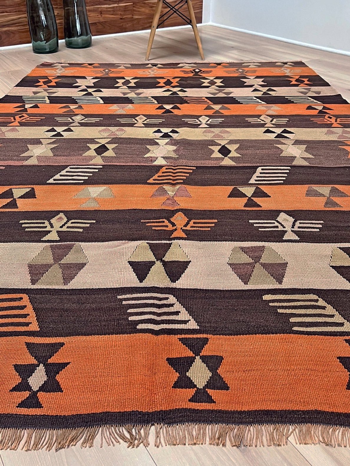 6x8 Navajo style flatweave Turkish Kilim rug shop san francisco bay area. 6x8 Handmade wool rug. Buy handmade rug online.