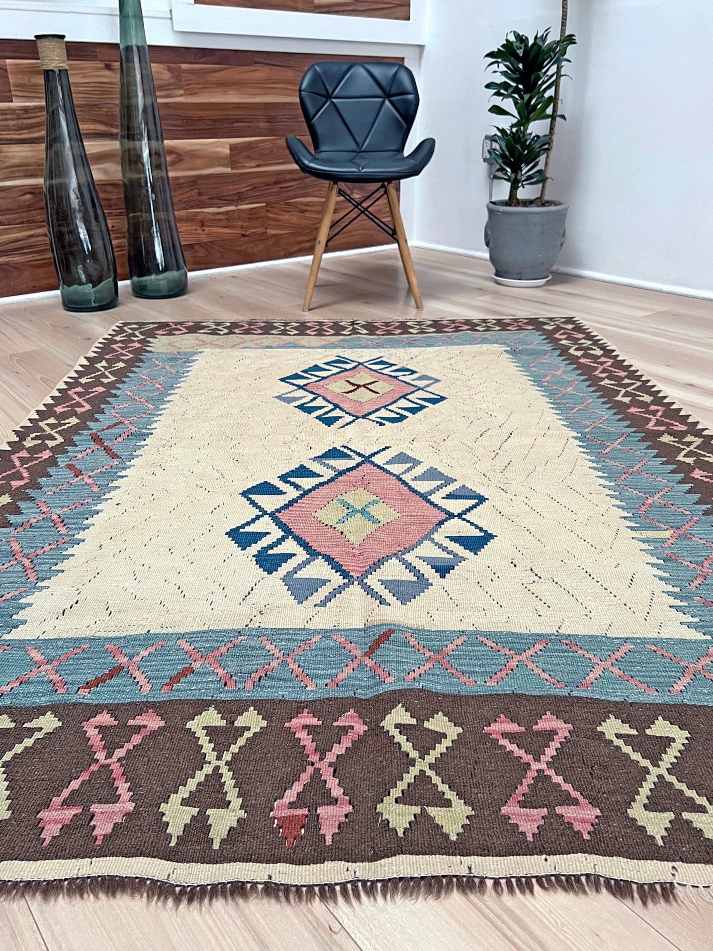 Vintage turkish flatweave kilim rug shop san francisco bay area. 4x6  Handmade wool rug. Buy rug online.