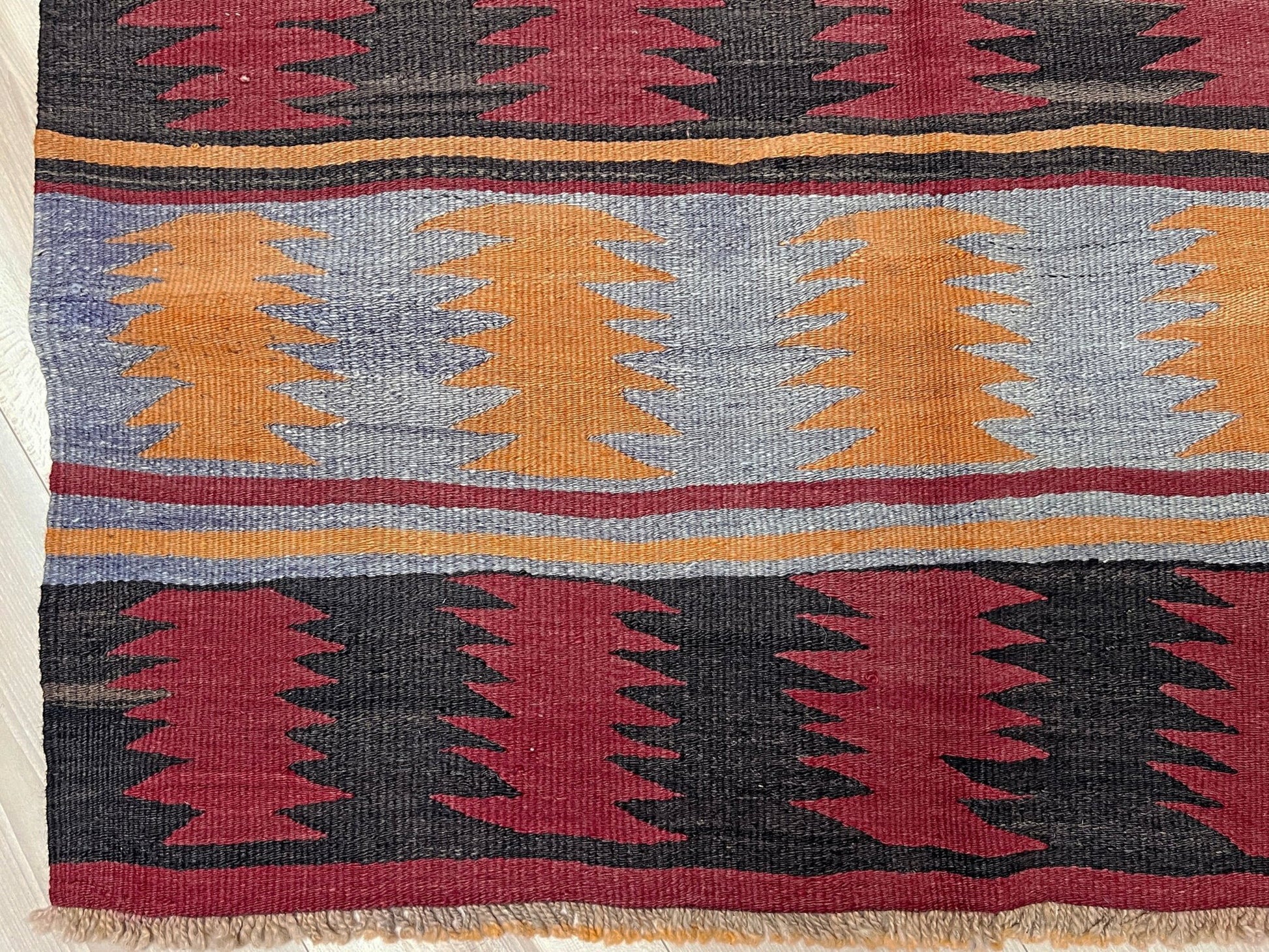 4x6 Vintage striped handmade turkish kilim rug shop. Wool Flatweave rug nursery kitchen bedroom