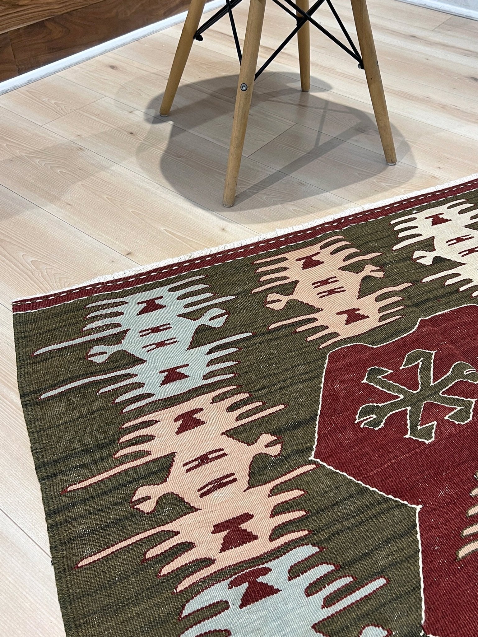 4x6 Vintage Afyon Turkish kilim flatweave rug with maroon field, olive green borders, and tribal scorpion and comb motifs — handmade wool wall hanging, available at Indigo Rugs, the best rug shop in San Francisco Bay Area, Burlingame CA.