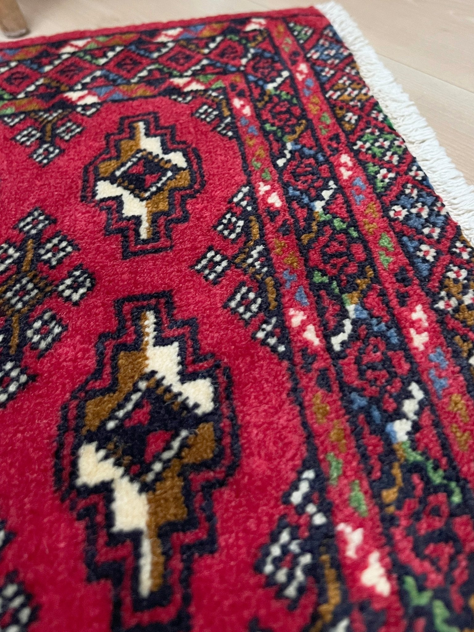 2x3 handmade small wool rug for bathroom bedroom kitchen under the desk. Turkish tug shop san francisco bay area. Free shipping.