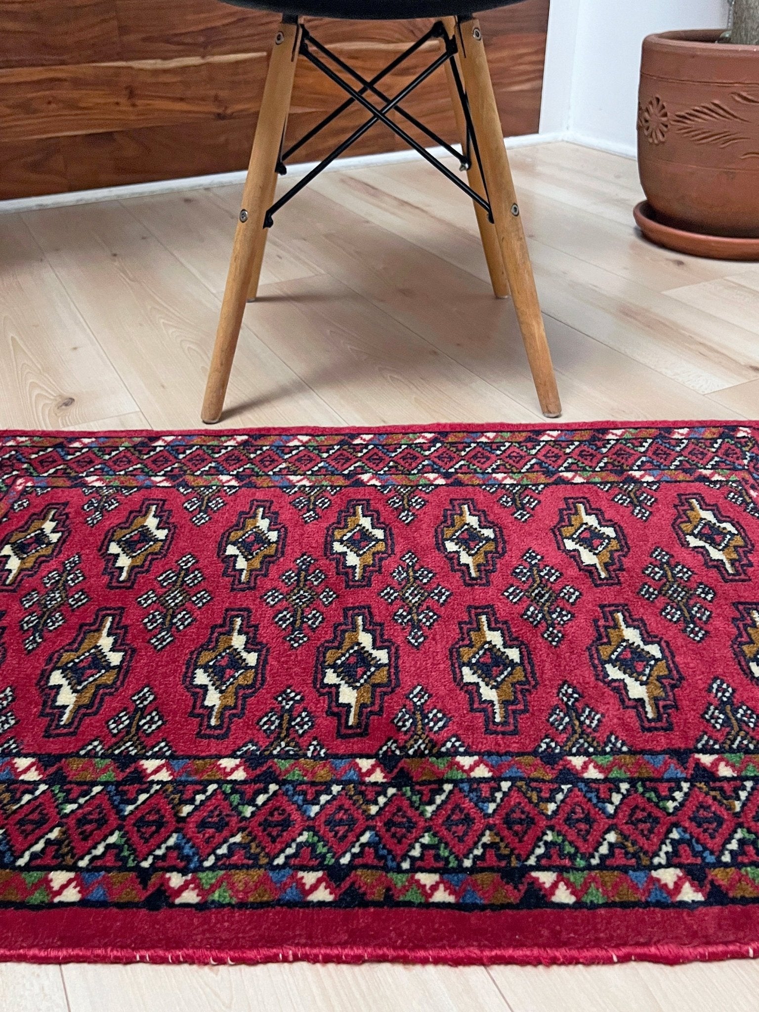 2x3 handmade small wool rug for bathroom bedroom kitchen under the desk. Turkish rug shop san francisco bay area. Free shipping.