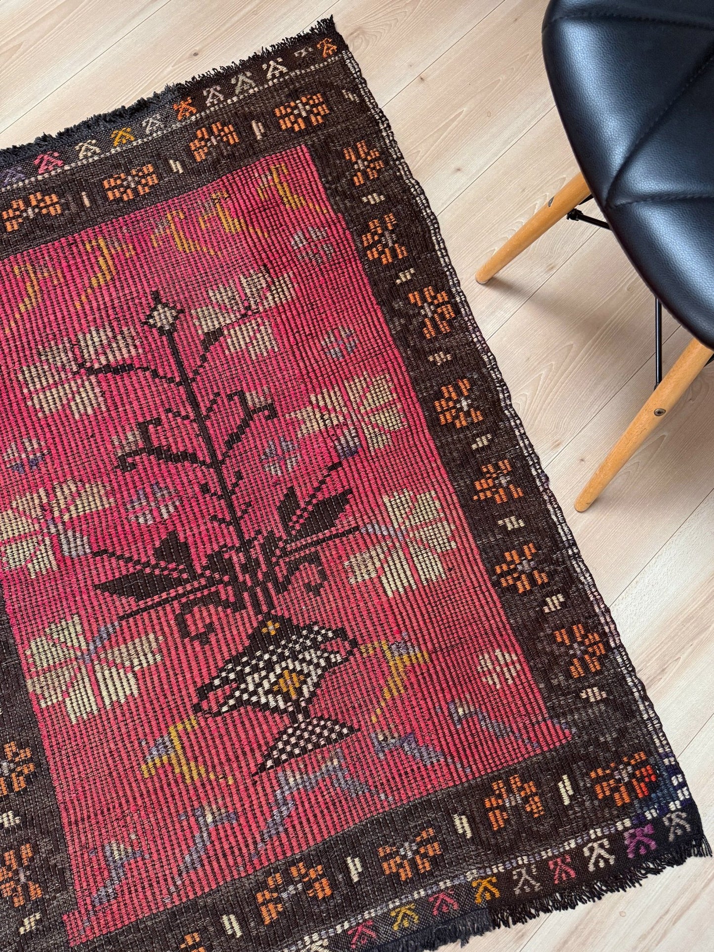 3x4 Vintage Malatya Zile kilim rug with warm pink field and vase floral design — handwoven wool flatweave fug for entryway, bedroom, bathroom, wall art Turkey, available at Indigo Rugs, Burlingame CA.