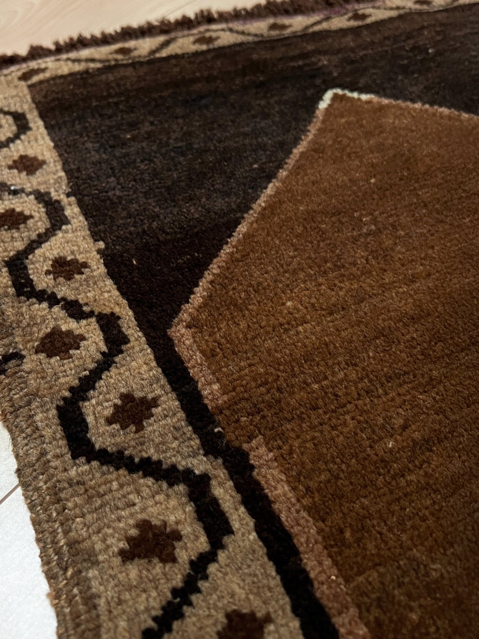 2x4 Vintage turkish wool mini rug for entry, kitchen, bathroom, under the desk. Handmade small skinny carpet rug from the best rug shop san francisco bay area. Free shipping to US and Canada.