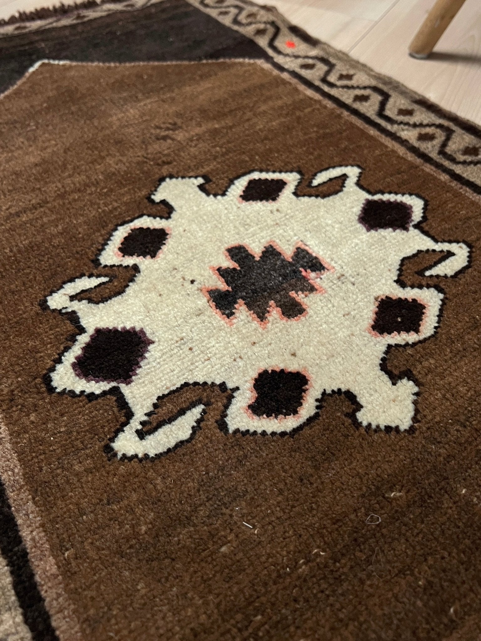 2x4 Vintage turkish wool mini rug for entry, kitchen, bathroom, under the desk. Handmade small skinny carpet rug from the best rug shop san francisco bay area. Free shipping to US and Canada.