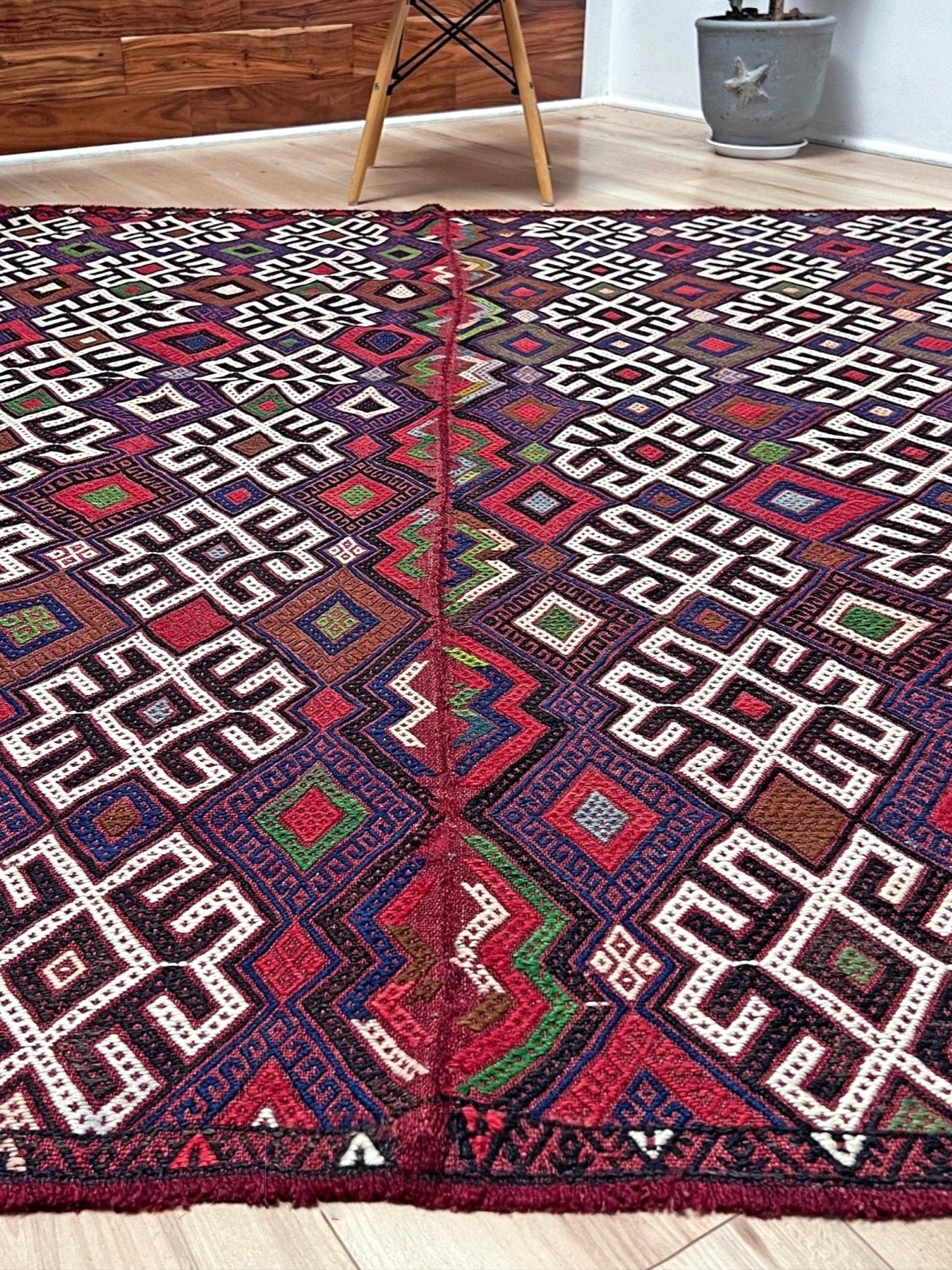 turkish tribal kilim rug shop san francisco bay area. Handmade wool fşatweave rug for living room, bedroom, nursery