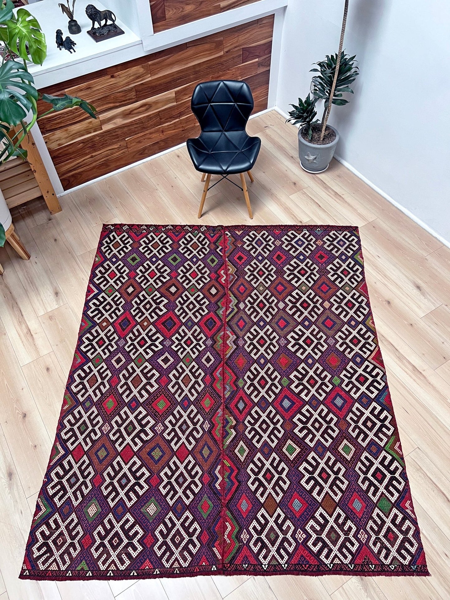 Malatya Double-wing • Handmade Turkish Kilim Rug (5'9"x6'10")