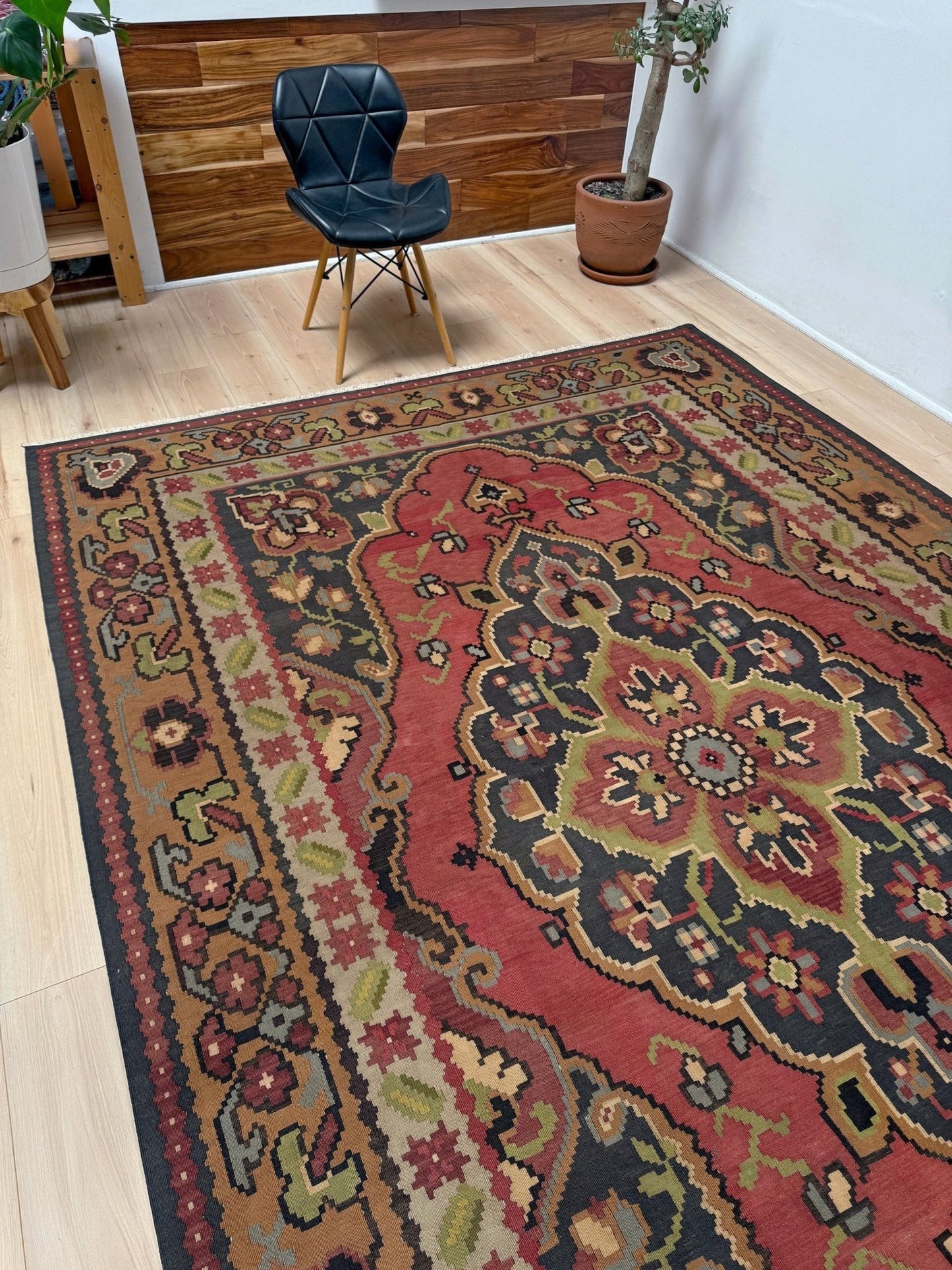 8x10 Bessarabian vintage  European floral kilim with madder red field and golden-brown border, handwoven wool flatweave rug perfect for living room, bedroom, or dining room; suits neutral, eclectic, or boho decor – available from top-rated rug shop in Burlingame CA