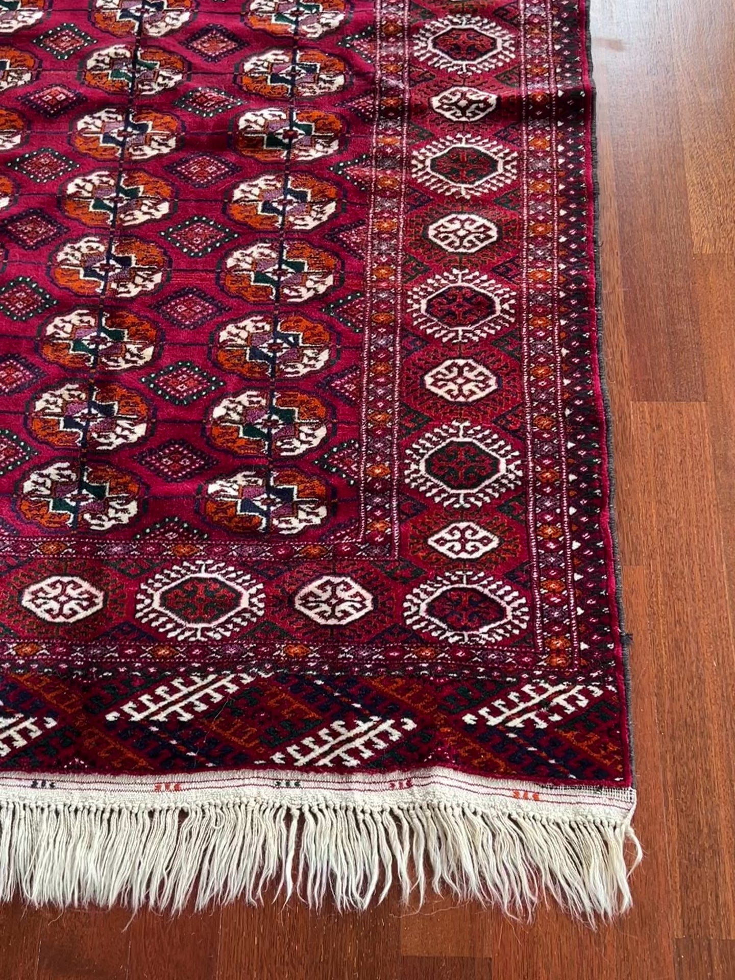 Small Bukhara Turkmen Rug shop san francisco bay area oriental rug berkeley buy rug palo alto online rug shopping california ontario canada