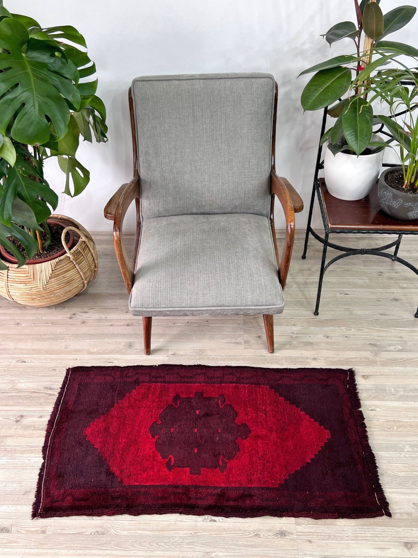 red handmade wool turkish mini rug bathmat doormat. Rug shop san francisco bay area.