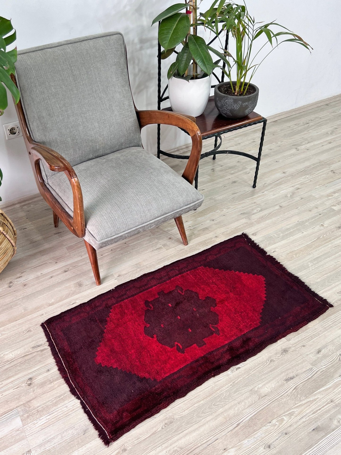 red handmade wool turkish mini rug bathmat doormat. Rug shop san francisco bay area.