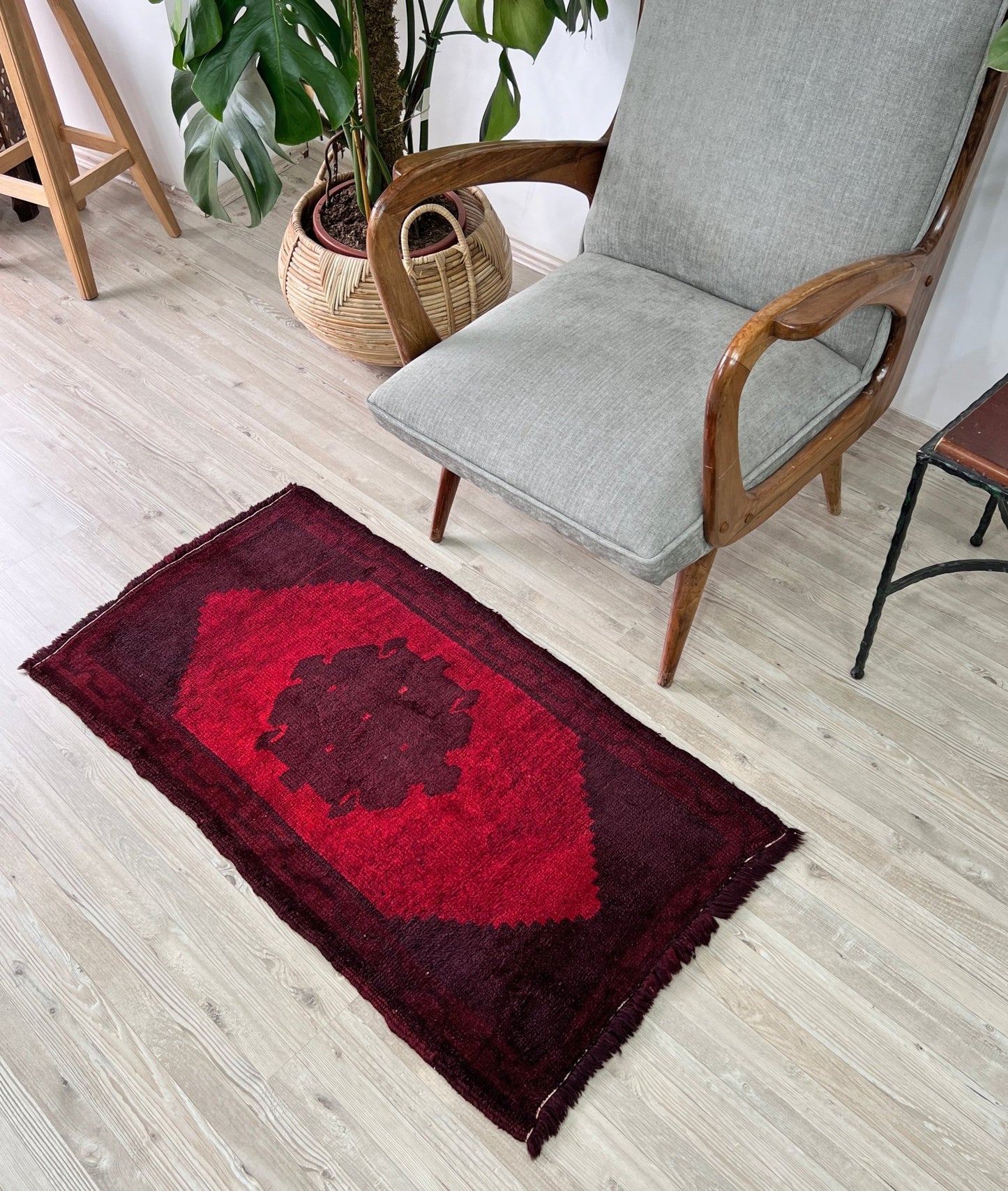 red handmade wool turkish mini rug bathmat doormat. Rug shop san francisco bay area.