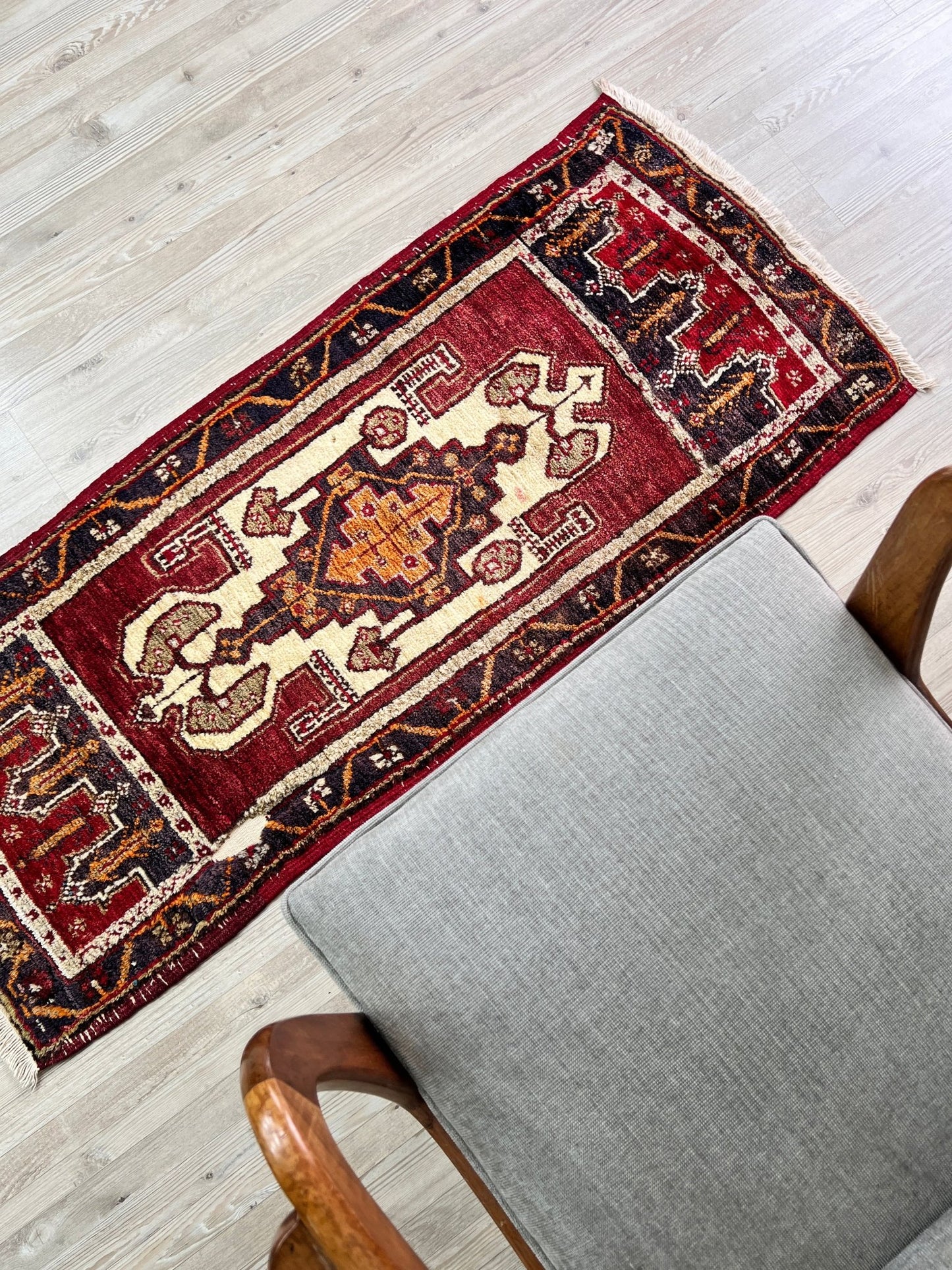 Taspinar vintage turkish mini rug shop palo alto oriental rug shop san francisco bay area berkeley